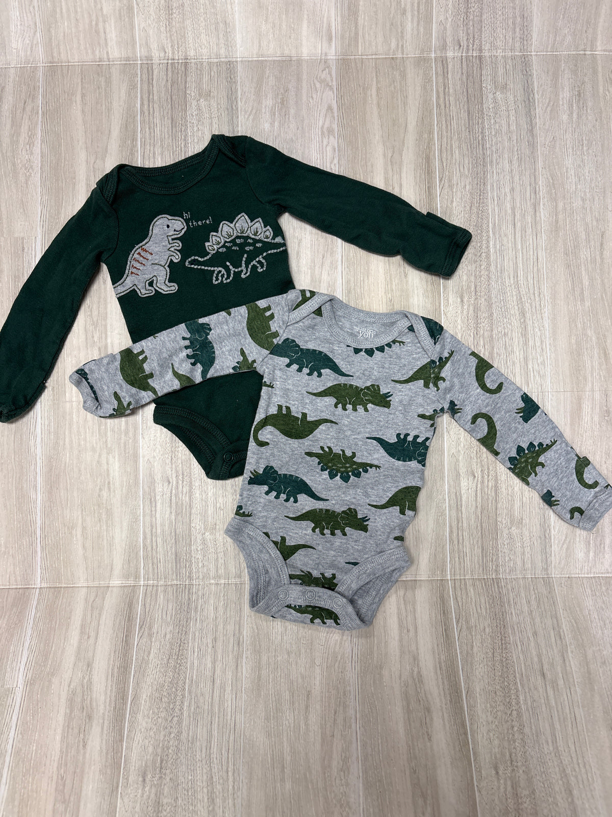 Newborn Long Sleeve Onesie 2 Pack Green/Grey Dinos