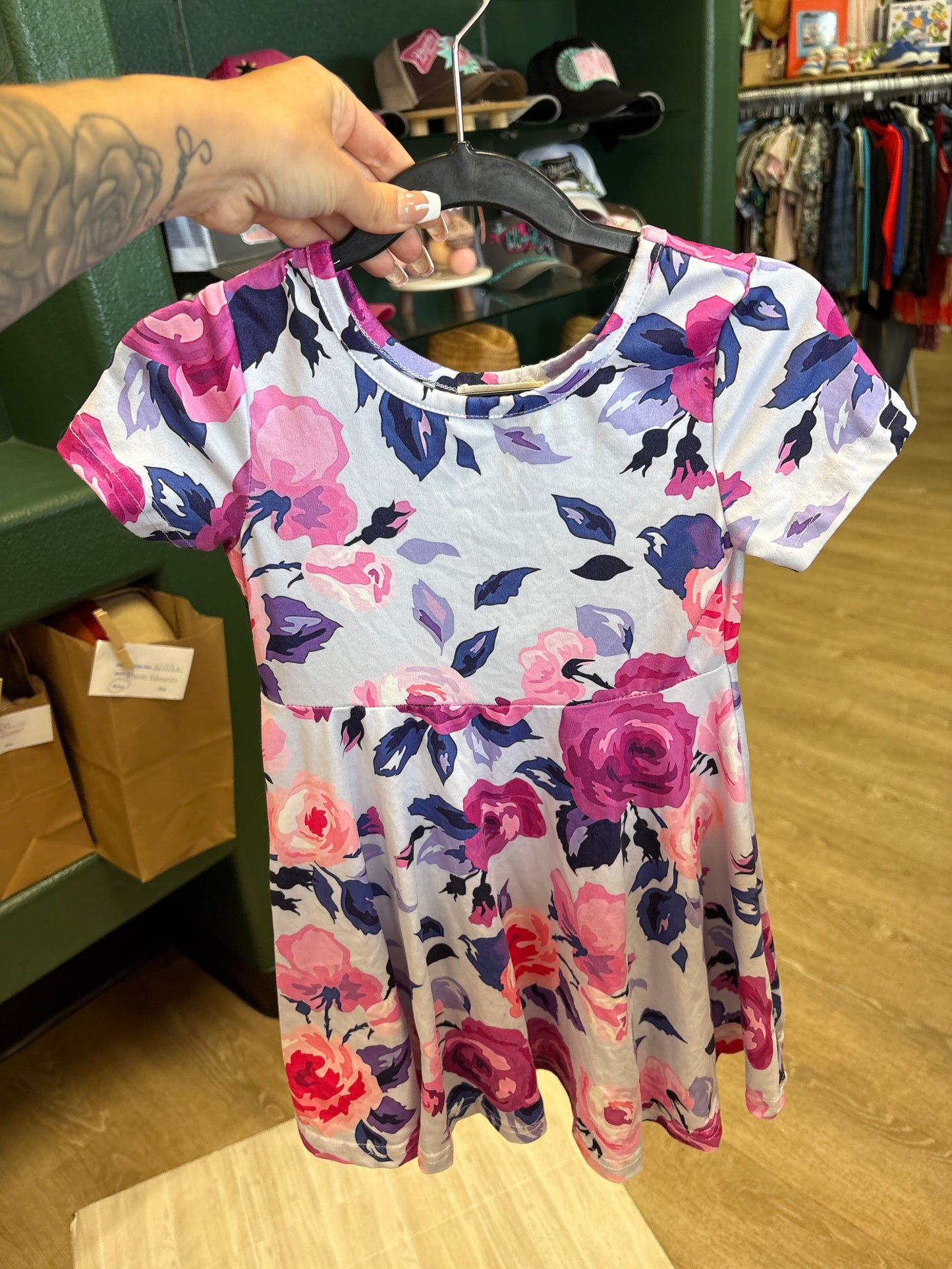 4/5 Lavender Floral Short Sleeve Dress