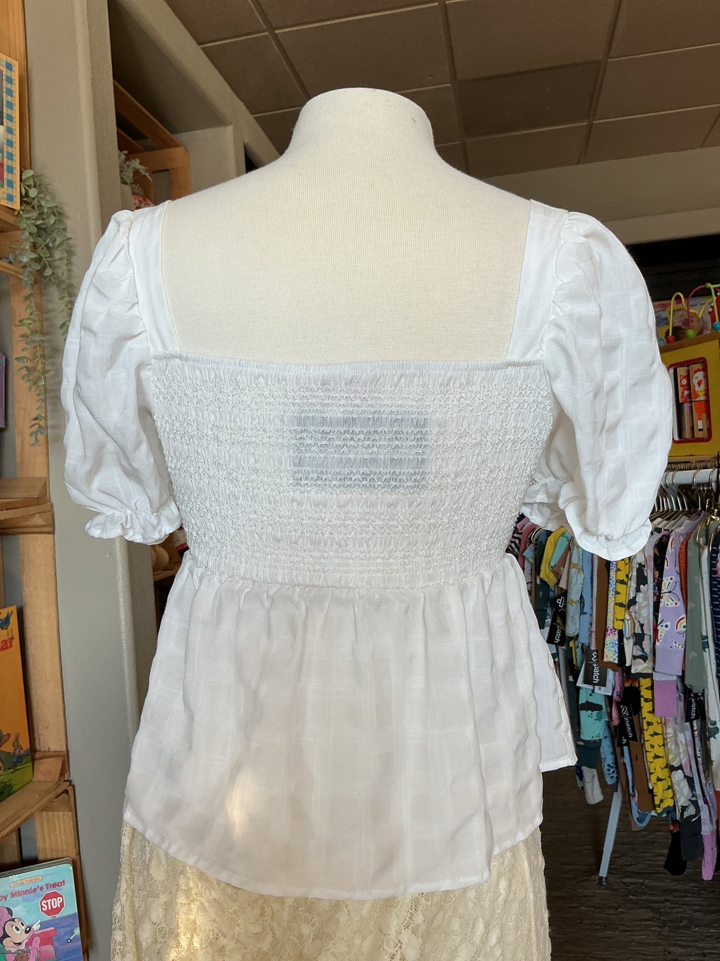 Womens Small White Flowy Cinch Blouse