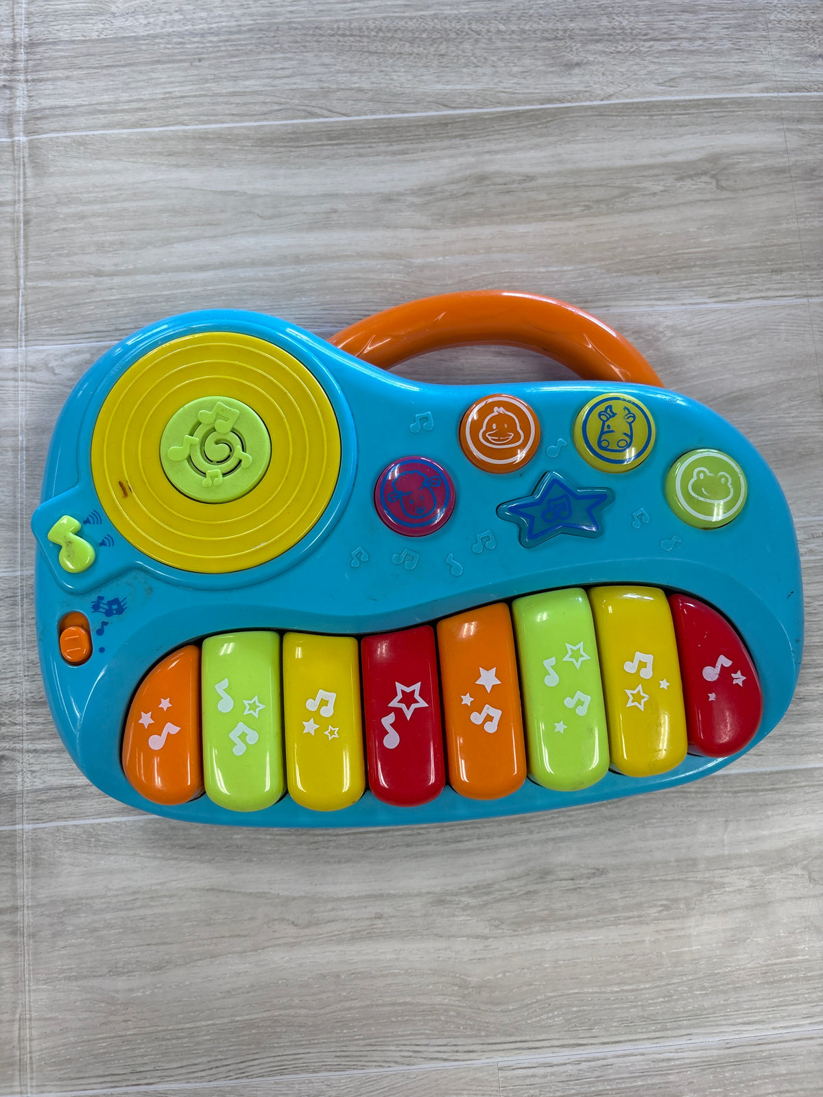 Toy - Interactive Piano