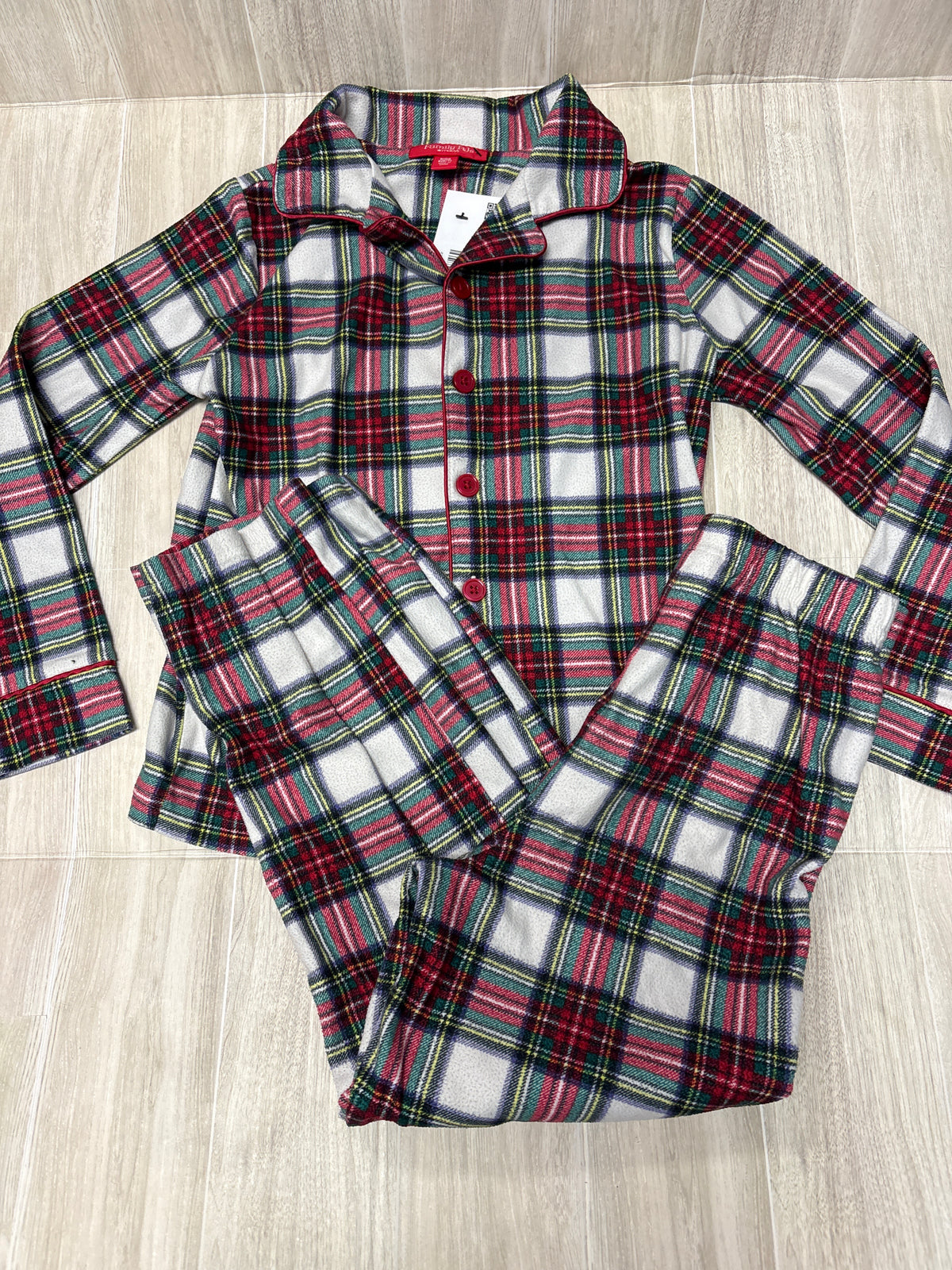 6/7 Christmas Plaid 2 Piece Pajama Set