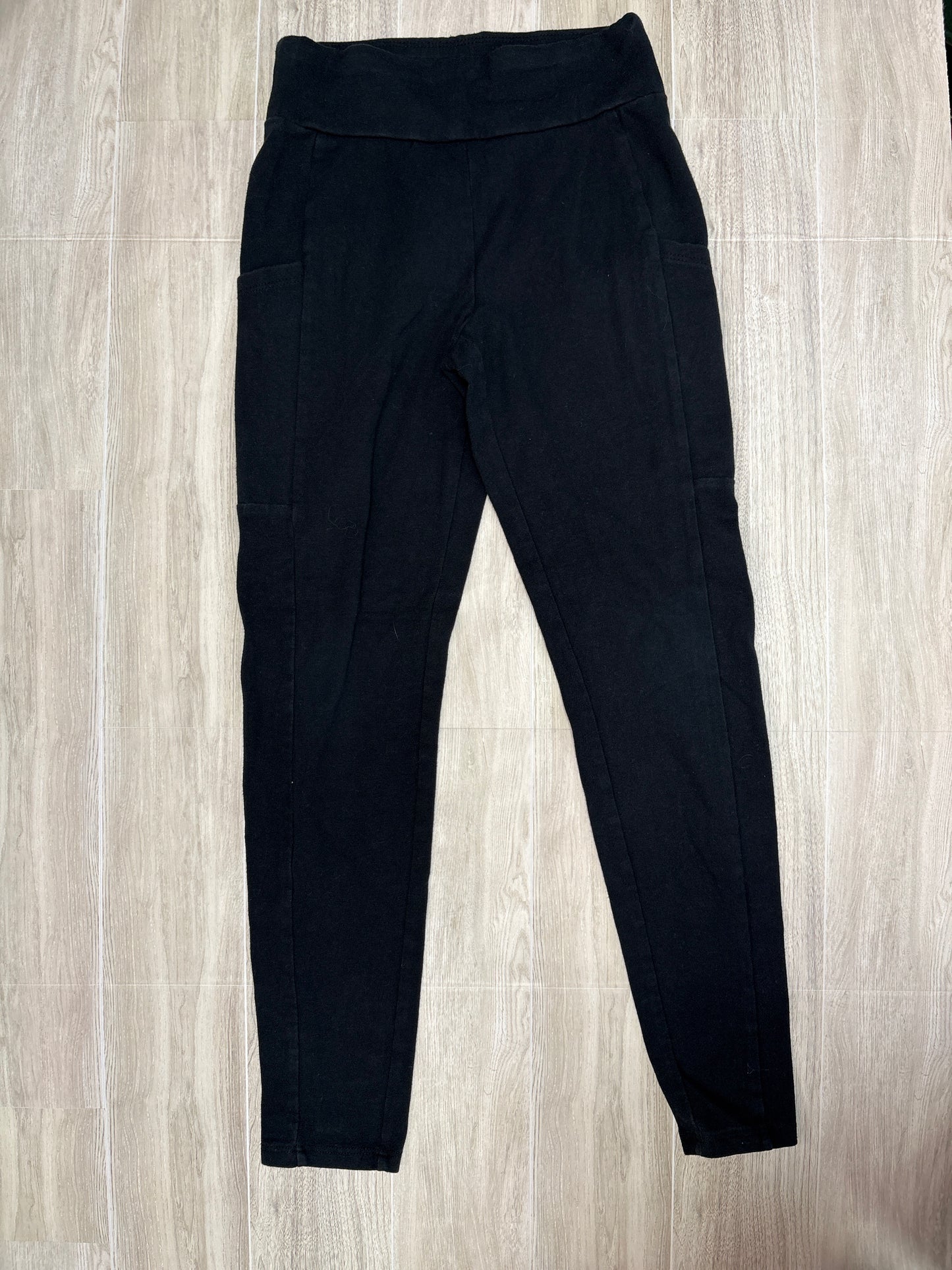 8 Black Leggings with Side Pocket