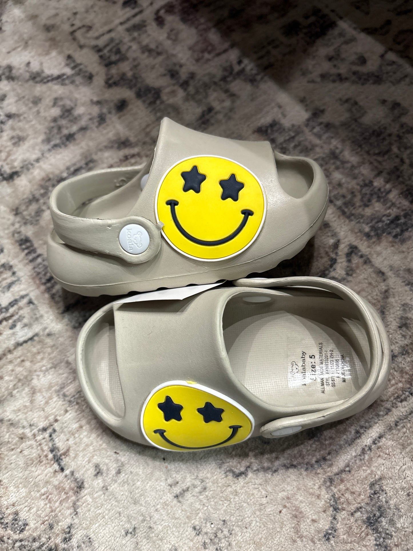 NWT 5c Smiley Slides