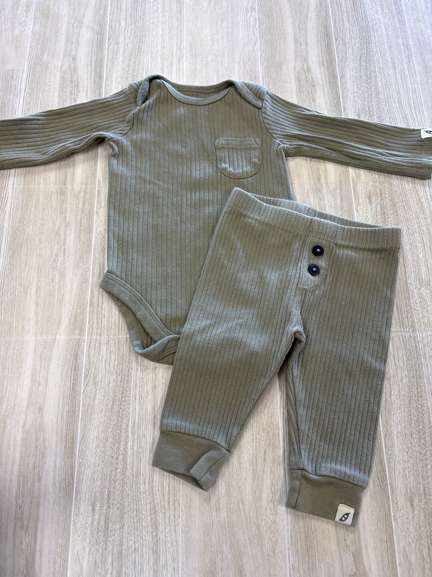 0-3m Easy Peasy Olive Green Ribbed 2 Piece Onesie + Legging Set