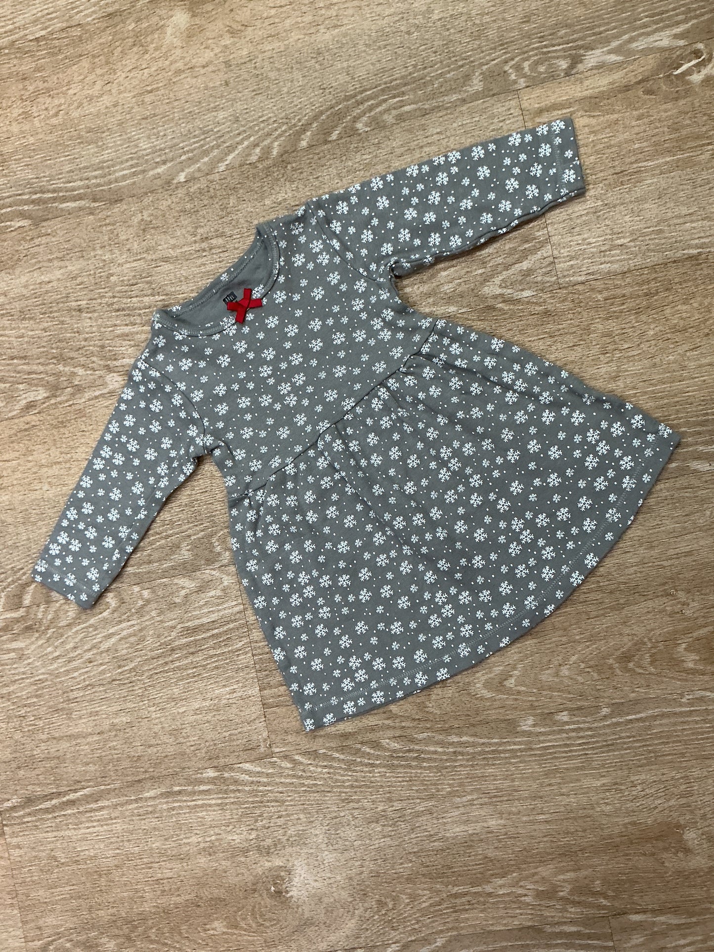 9-12m Long Sleeve Holiday Dress - Grey Snowflake