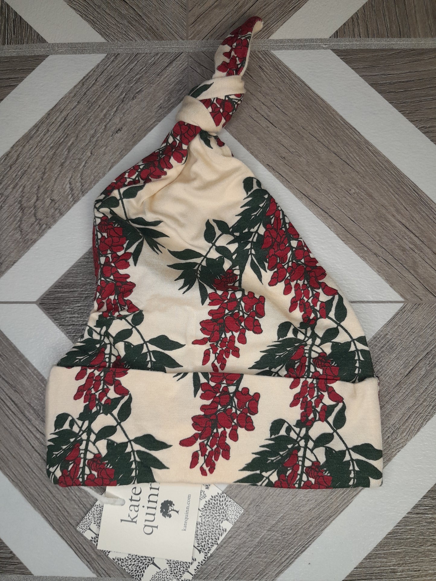 NWT Kate Quinn Wisteria Beanie