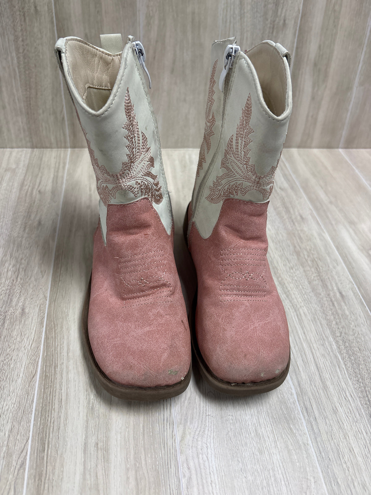 12c Light Pink/Cream Western Boot - Blemish