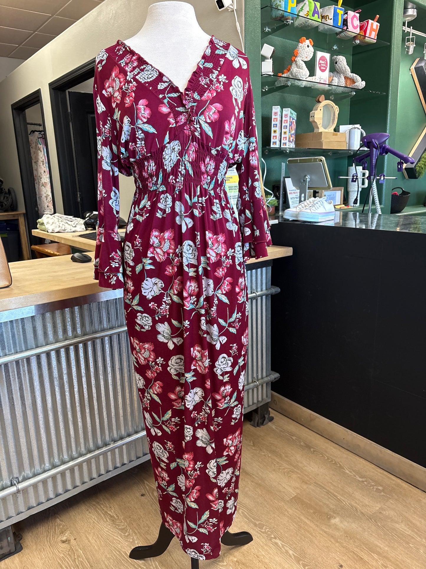 Womens 1X Maroon Floral Maxi Dress