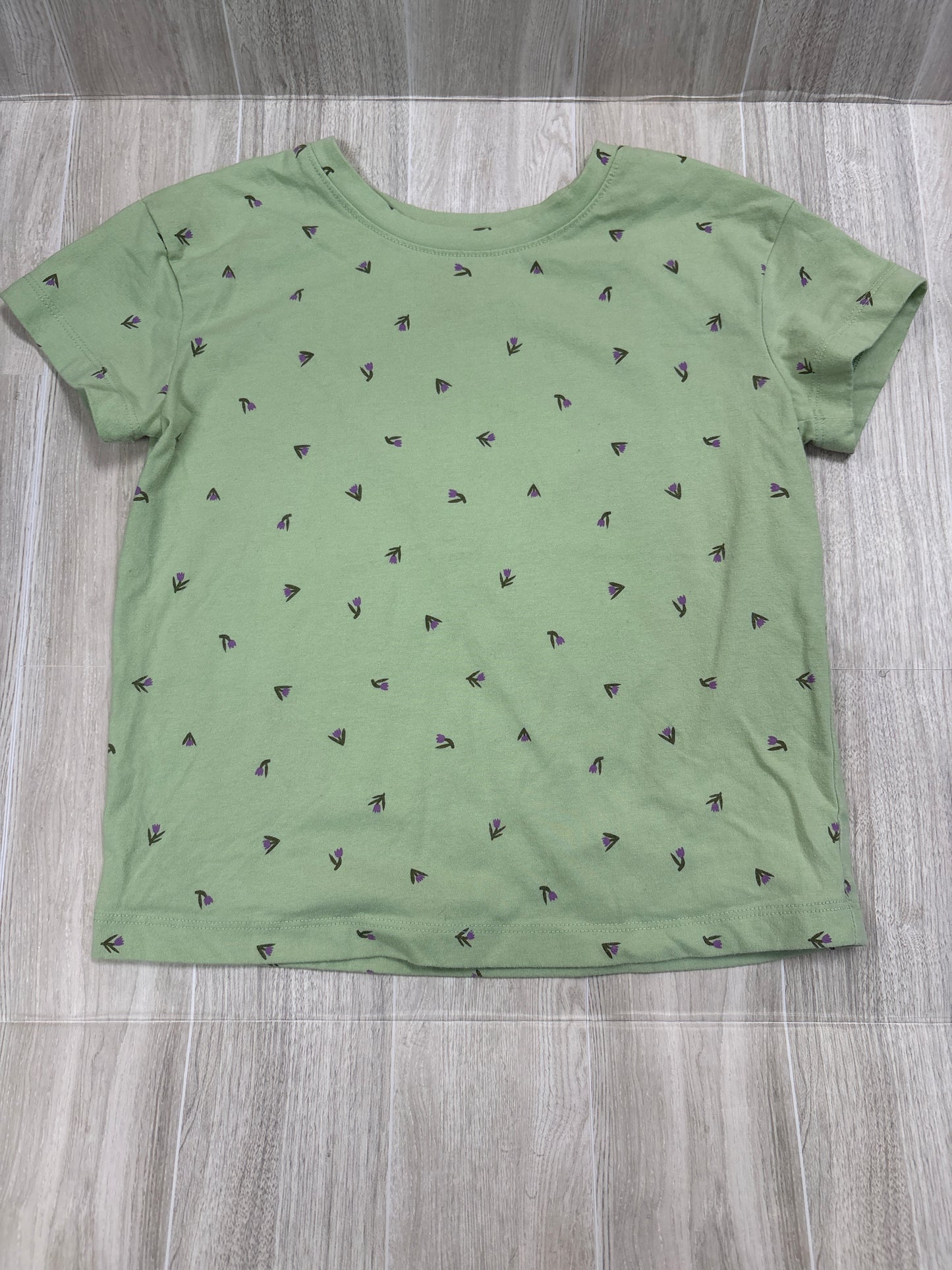 6/7 Light Green Floral Tee