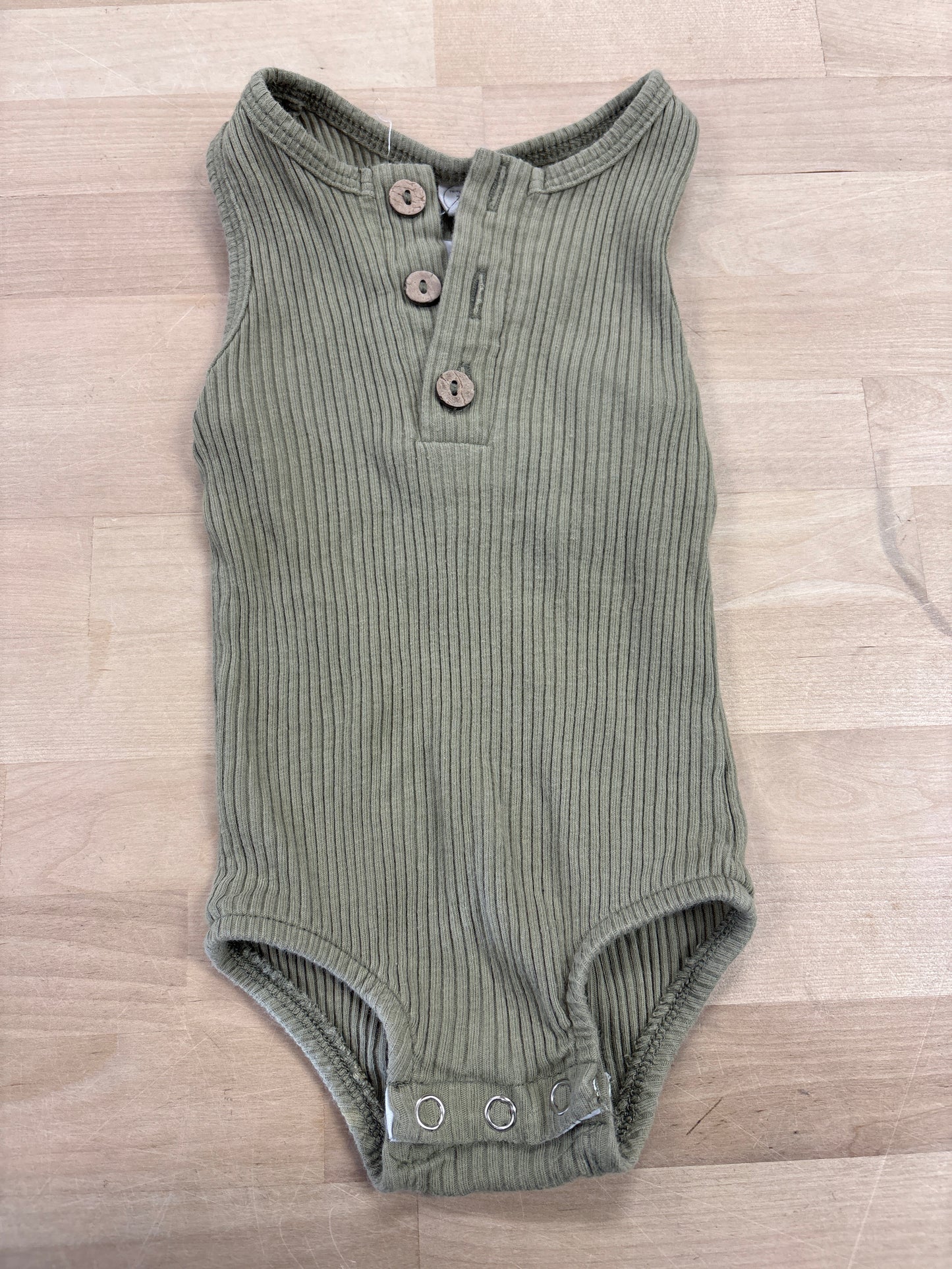 0-3m Green Ribbed Tank Onesie