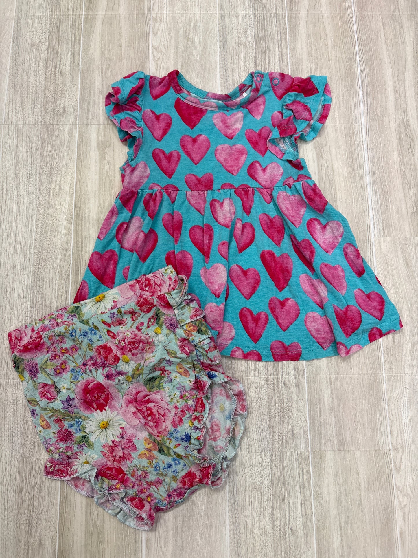 2T Posh Peanut Blue/Pink Hearts Tunic + Floral Ruffle Bloomer Set