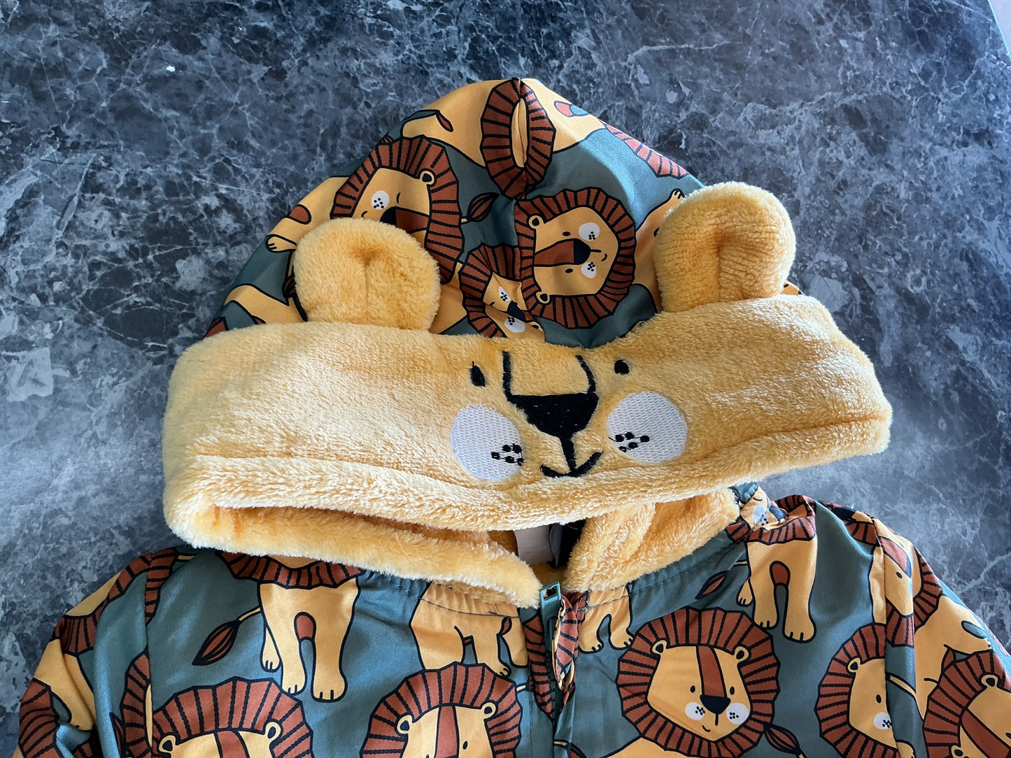 NWT 3-6m Lion Cozy Romper