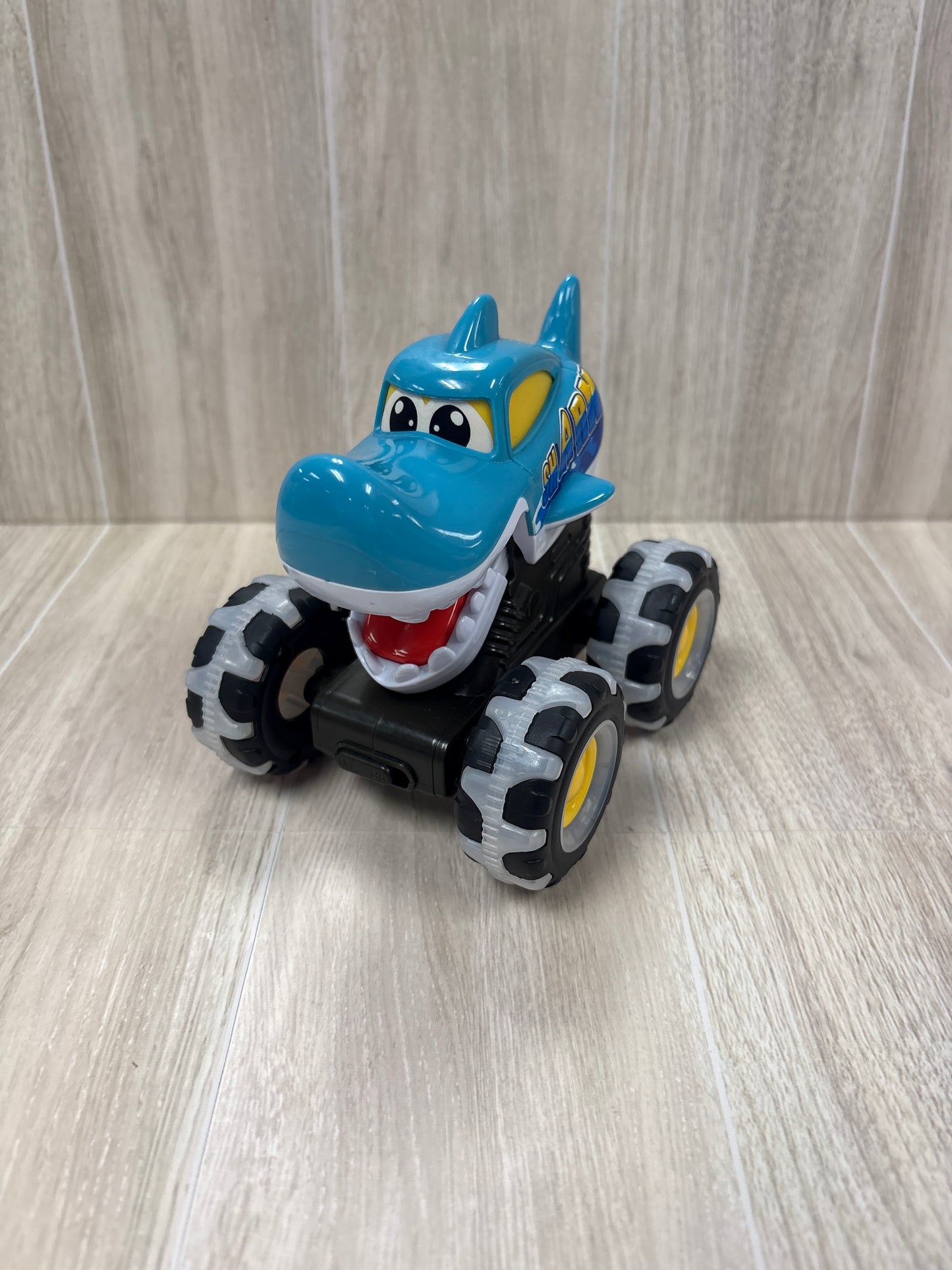 Toy - Shark Monster Truck (Needs Batteries)