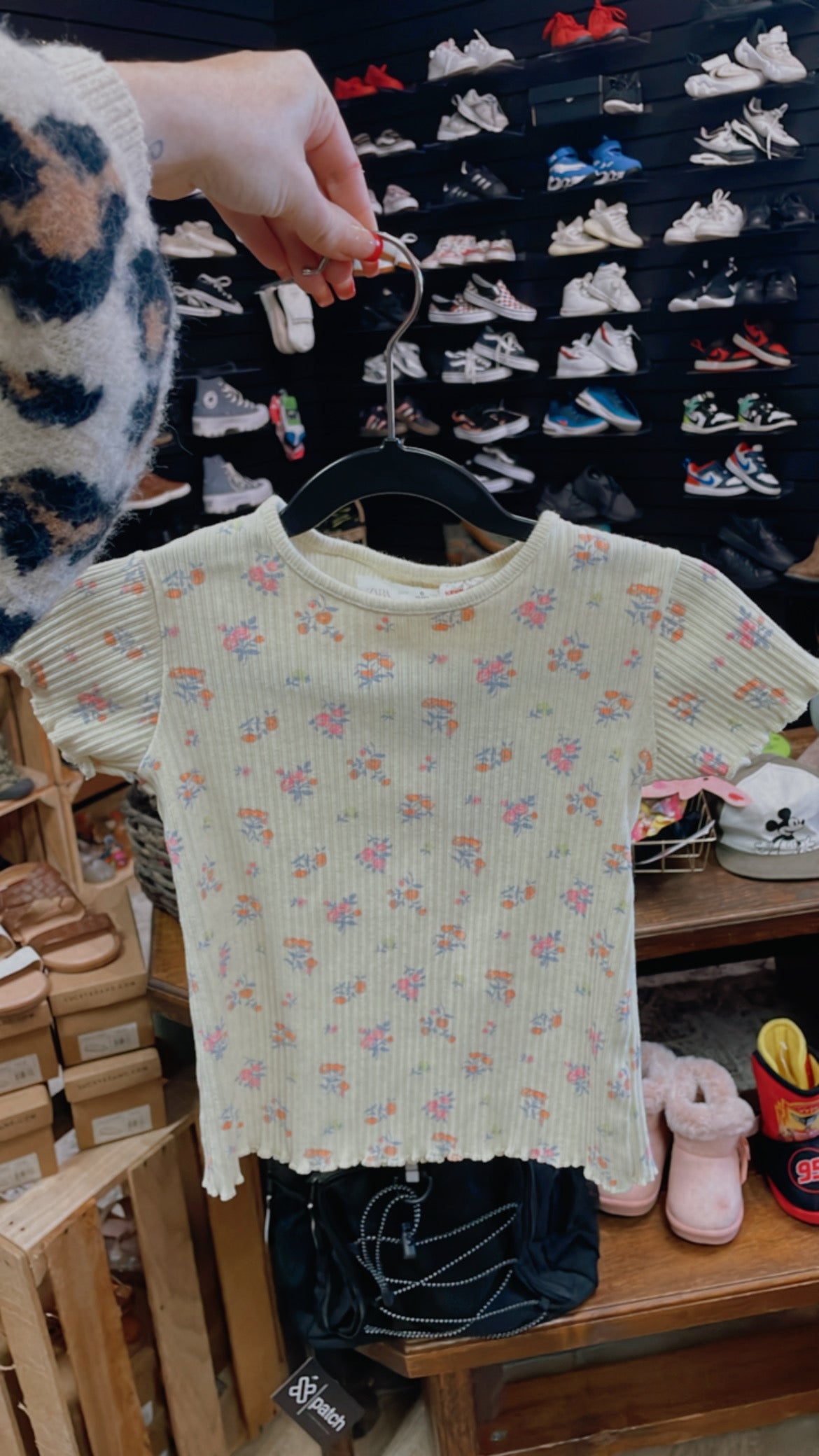 6 Zara Yellow Ribbed Floral Top