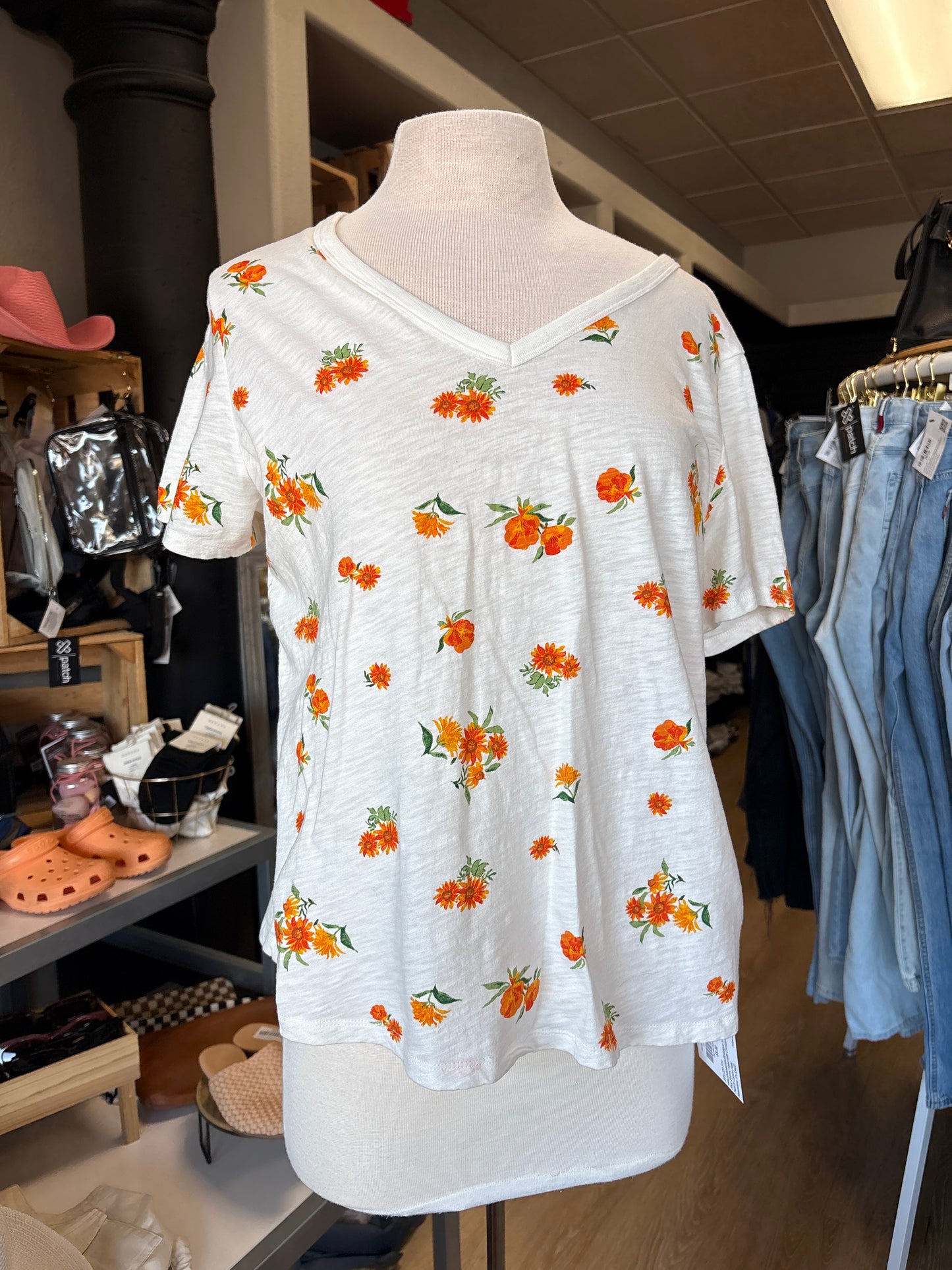 Womens Large White/Orange Floral V Neck Shirt