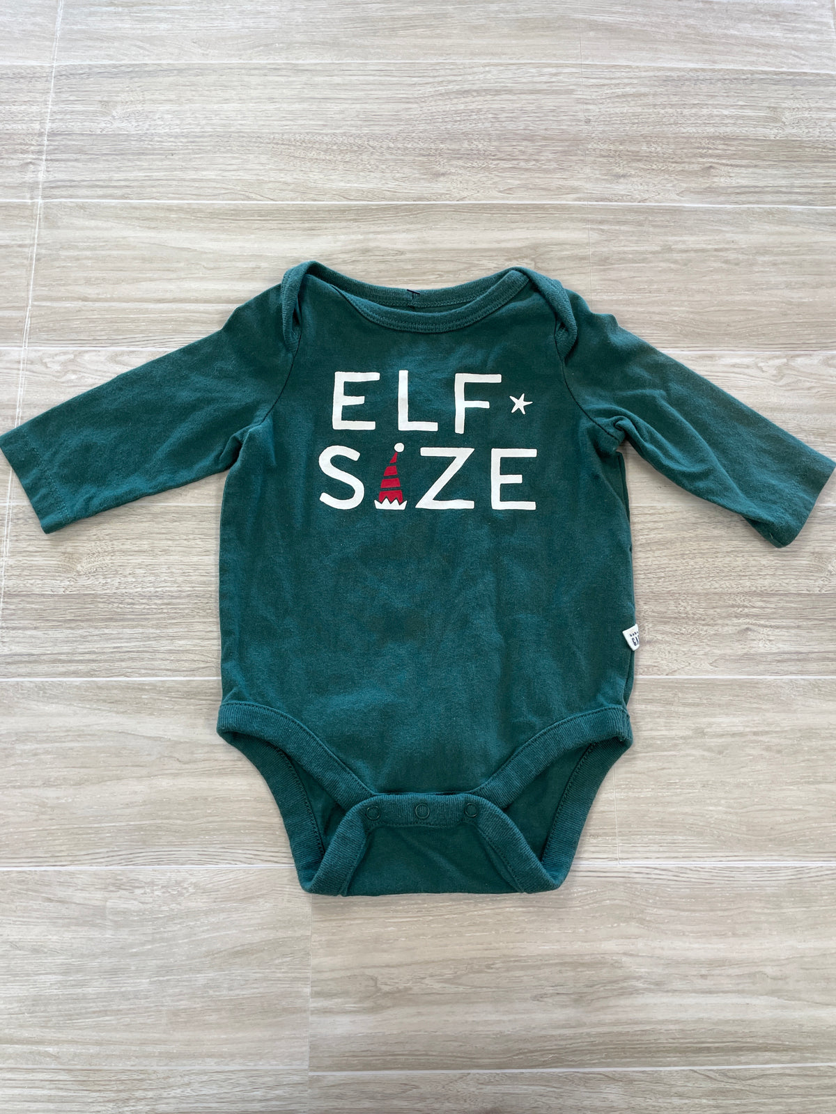 0-3m Baby Gap Organic Onesie - Elf Size