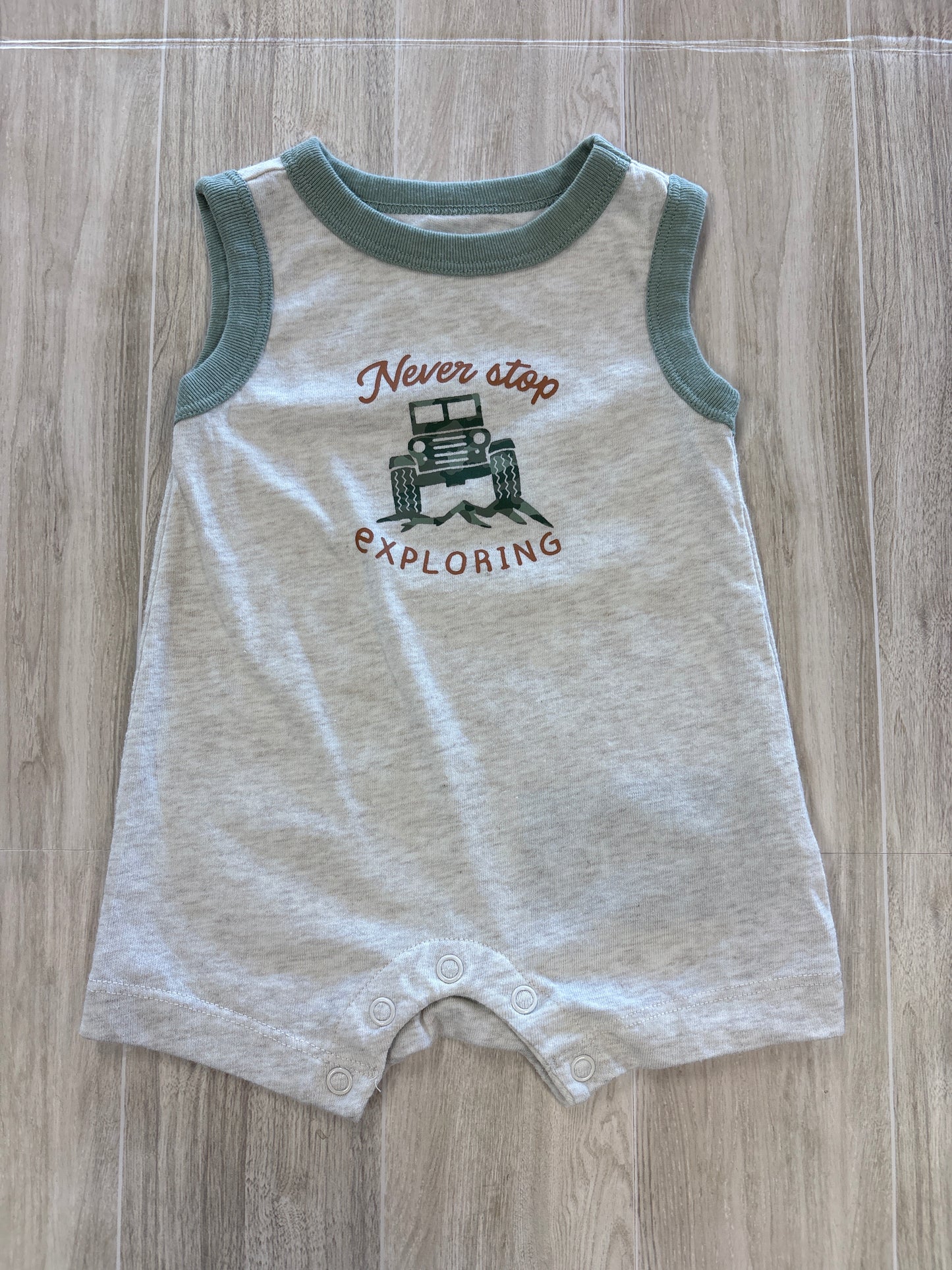0-3m Never Stop Romper