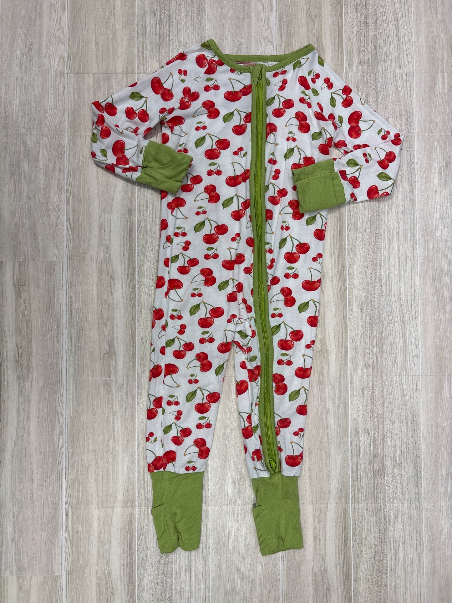 12-18m Green/White Cherry Pajama