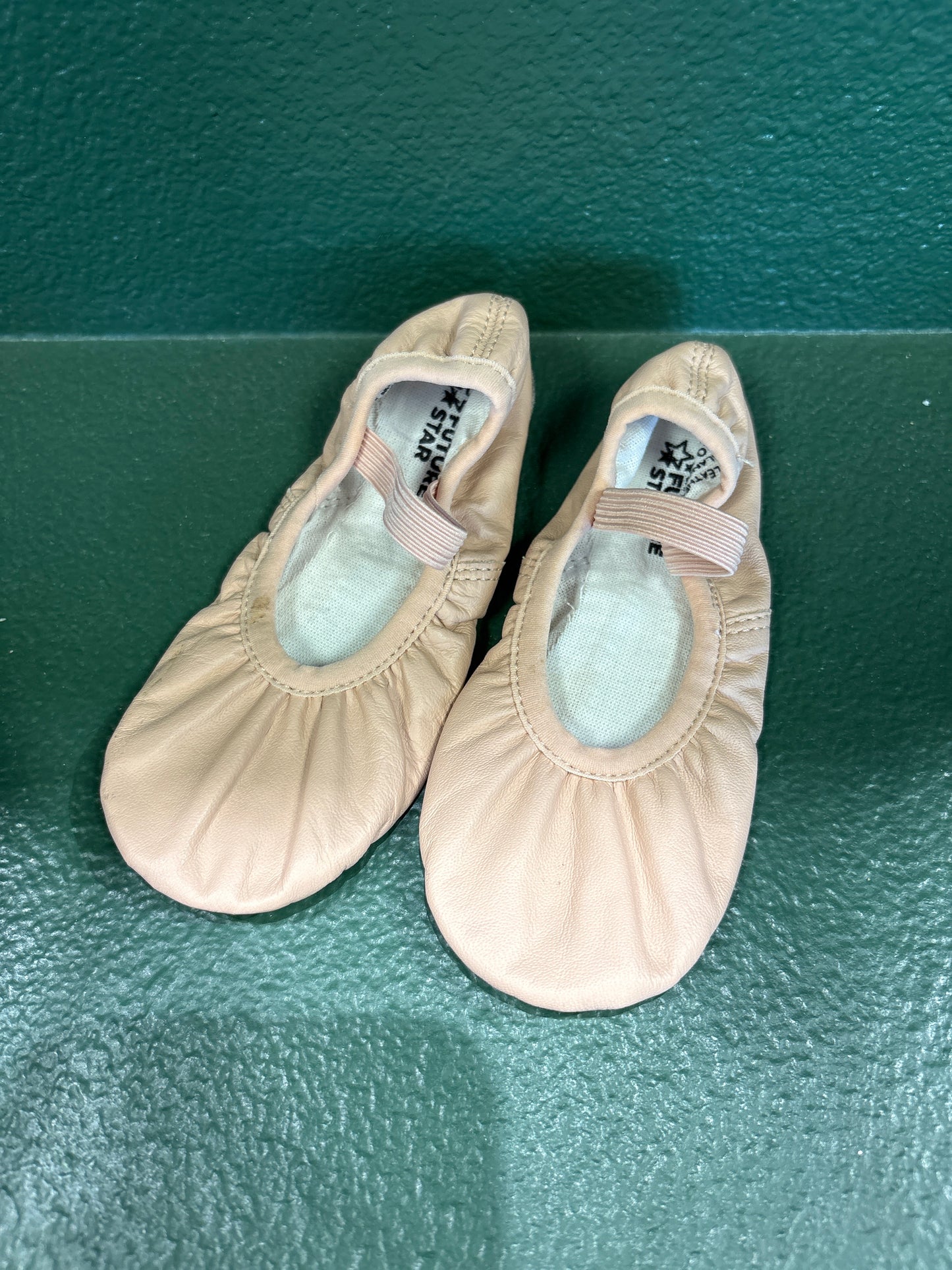10M Ballet Shoes