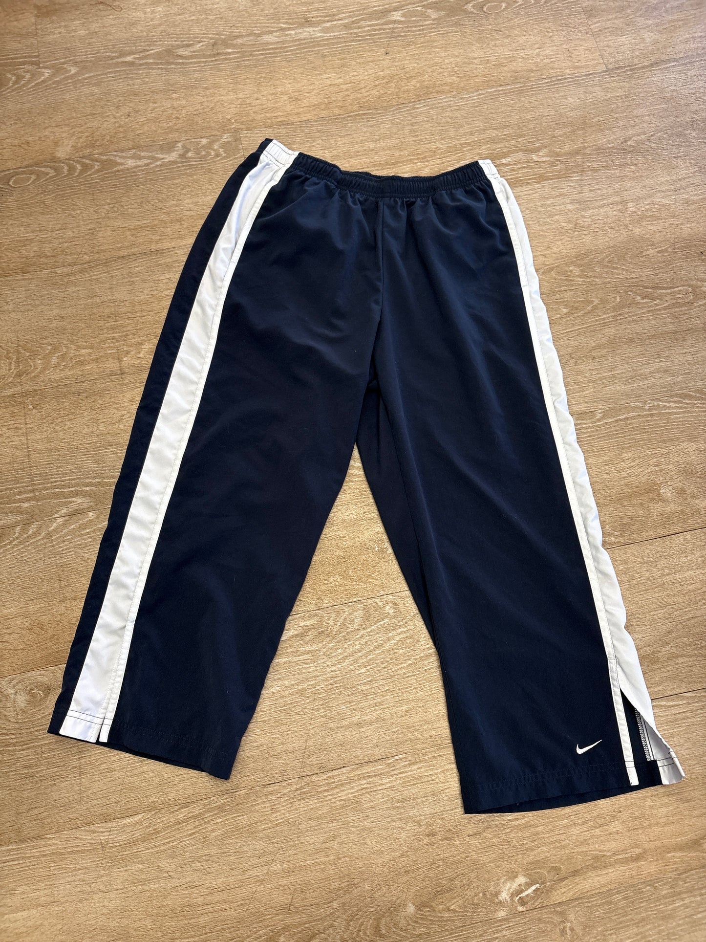 12/14 Navy Nike Sweats