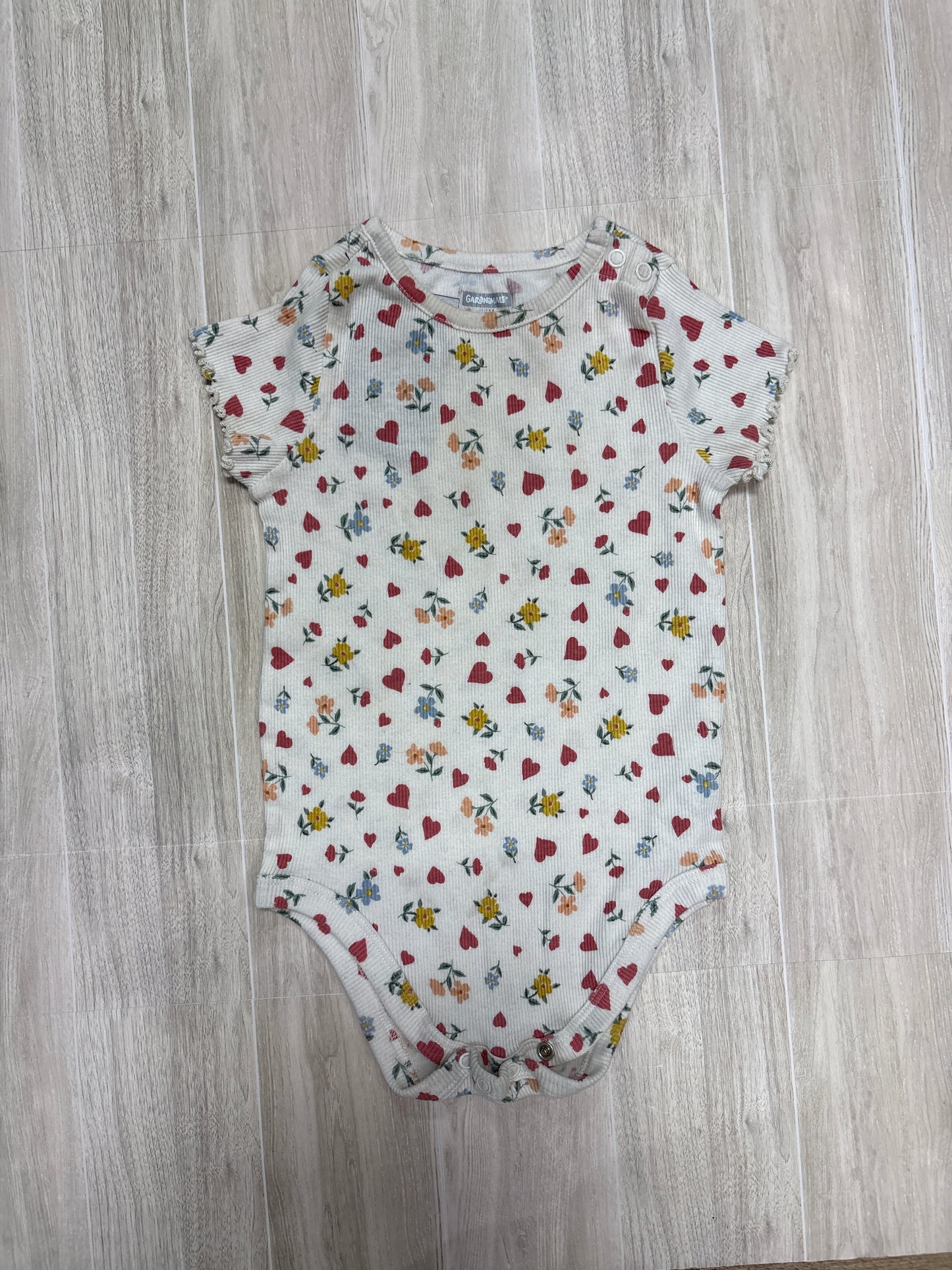 24m Ribbed Flowers and Hearts Oneise