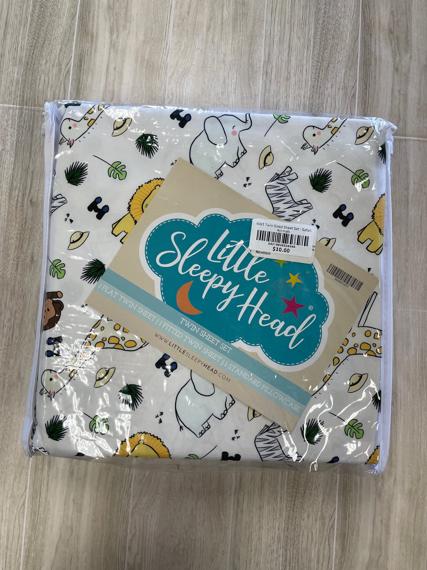 NWT Twin Sized Sheet Set - Safari Animals