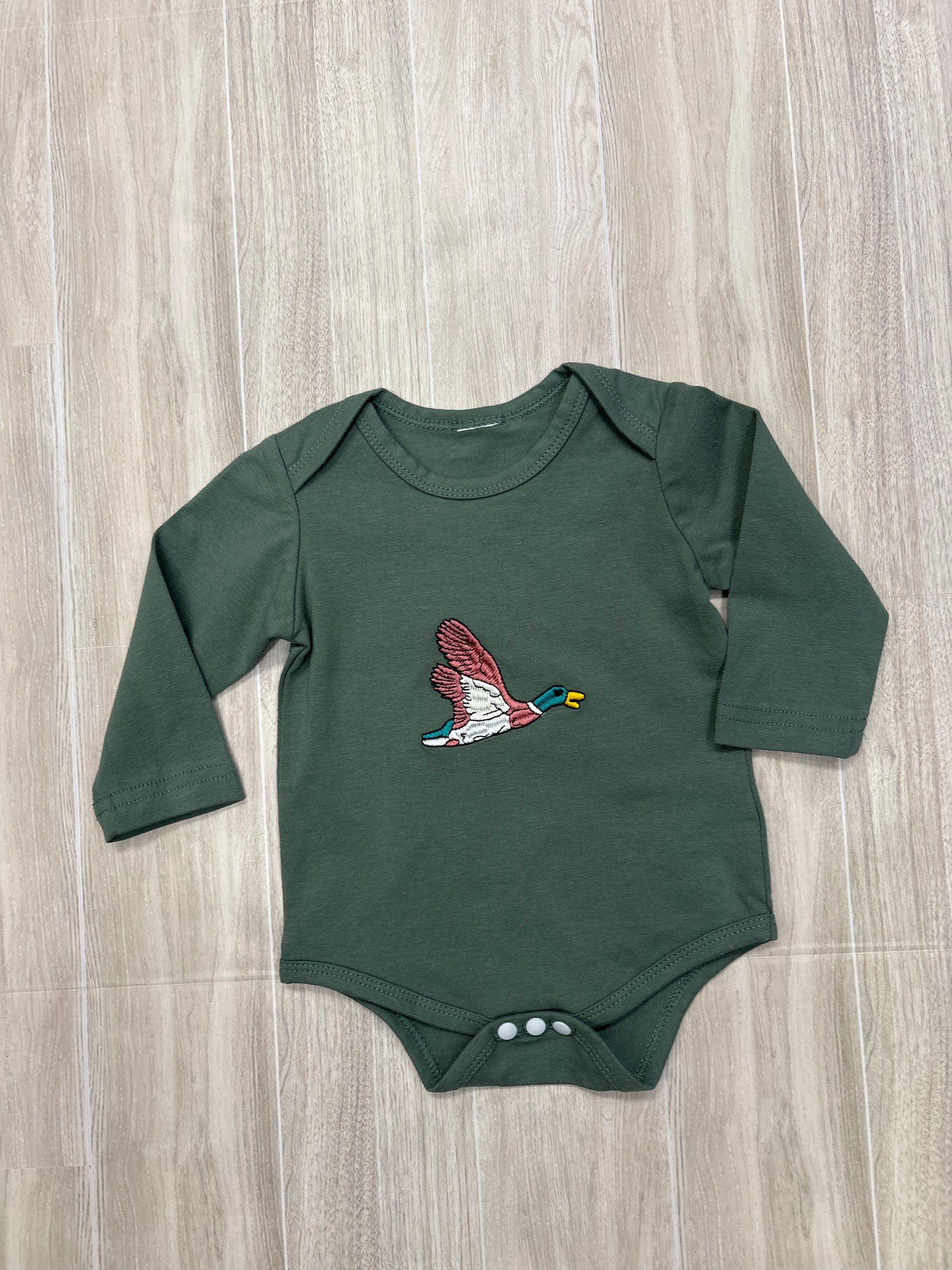 0-3m Embroidered Duck Long Sleeve Onesie
