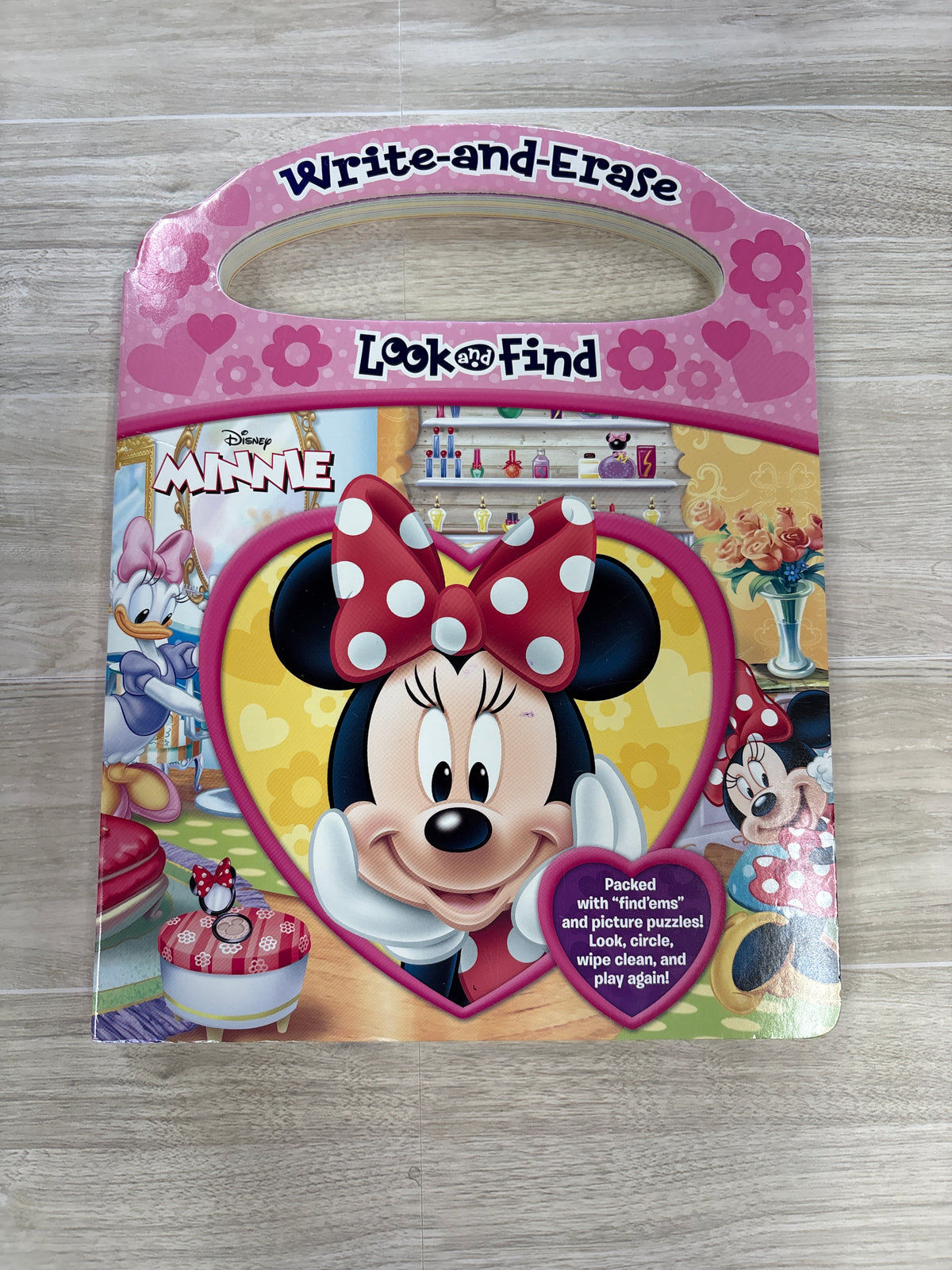 Book - Minnie Write And Erase Look And Find Book