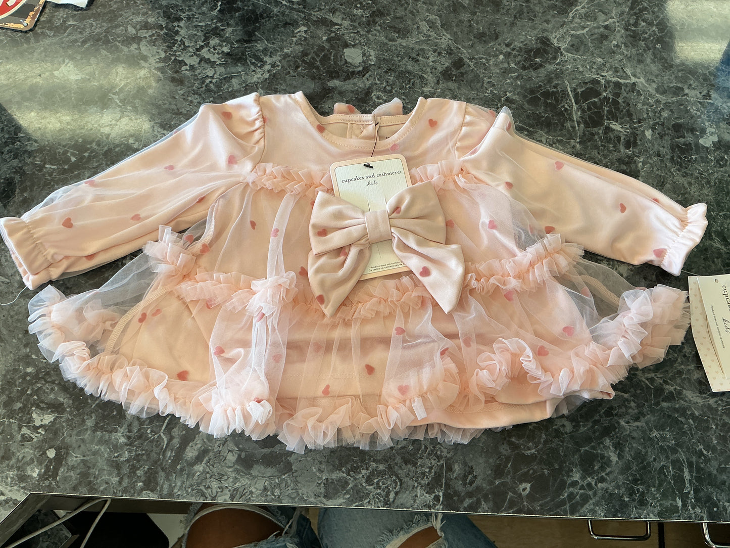 NWT 12m Cupcakes and Cashmere Pink Heart Tunic + Bow Set