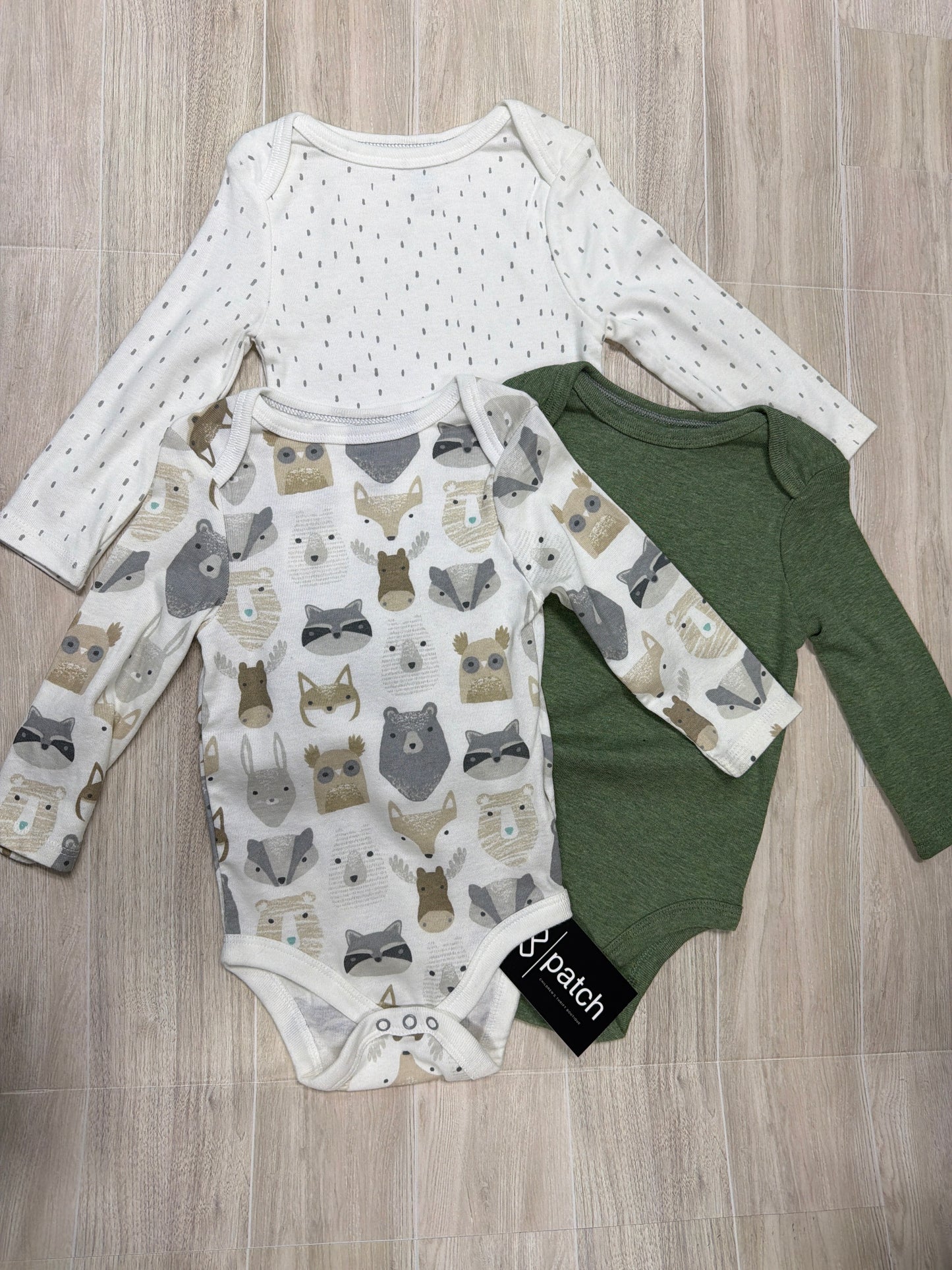 NWOT 6-9m Forest Animal 3-Pack Long Sleeve Onesie