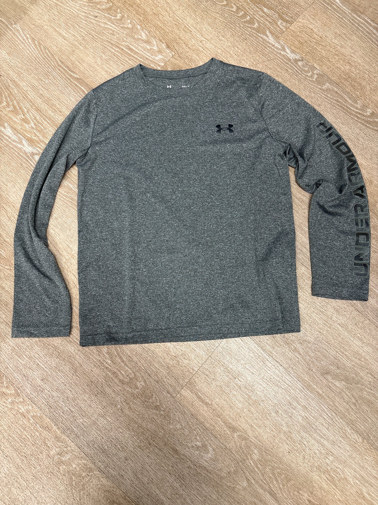 12 Charcoal Grey Under Armour Long Sleeve
