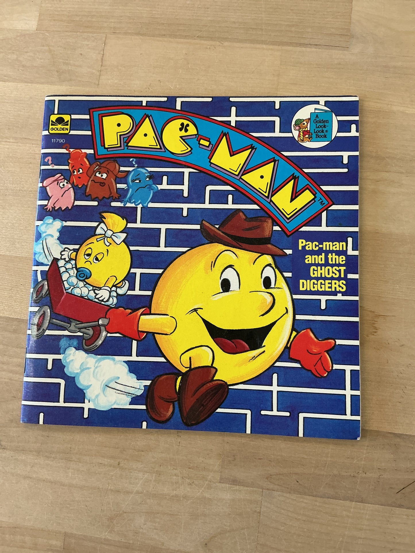 Vintage Book - Pacman & The Ghost Diggers