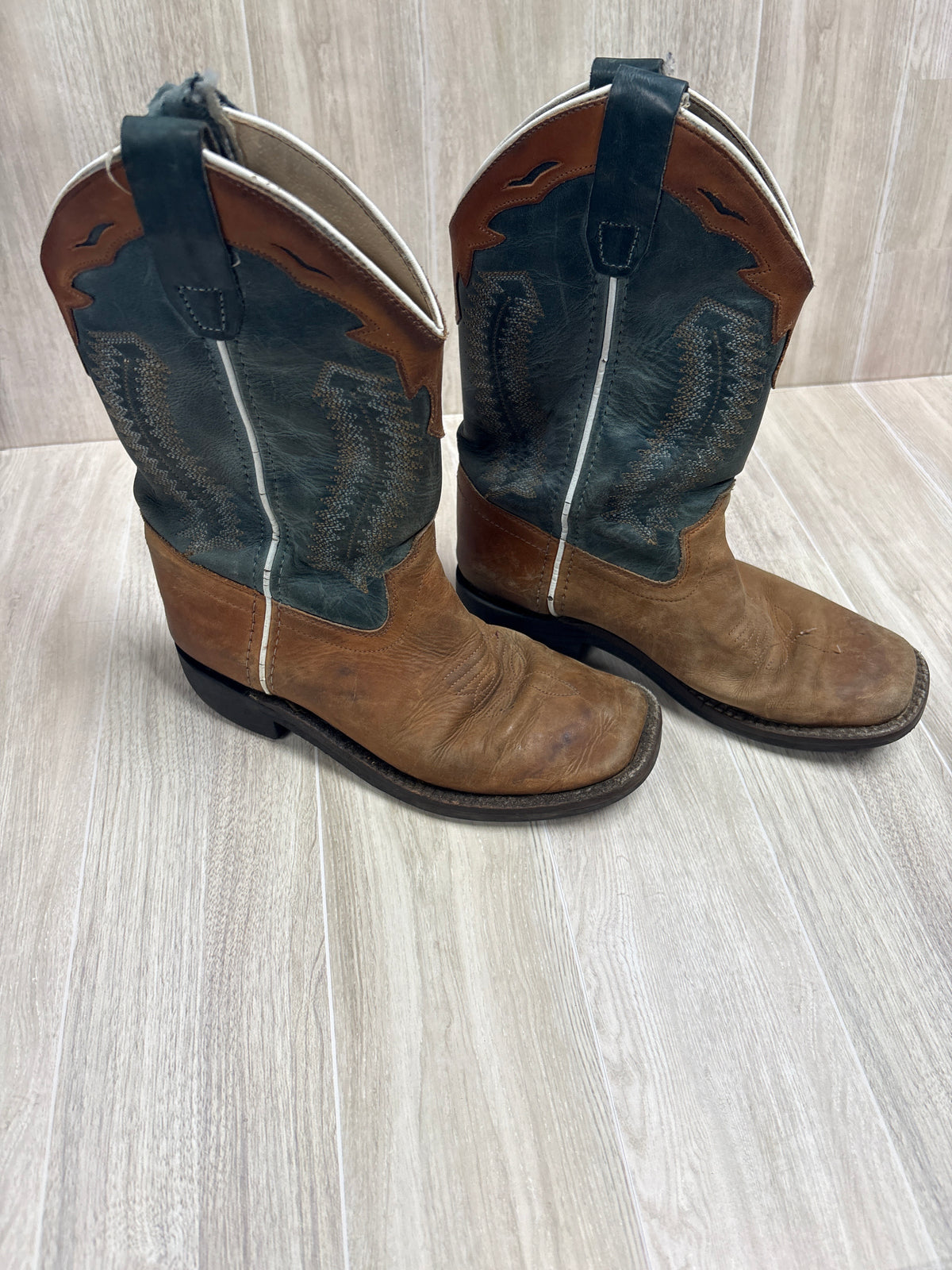 1Y Brown/Green Old West Western Boot - Blemish