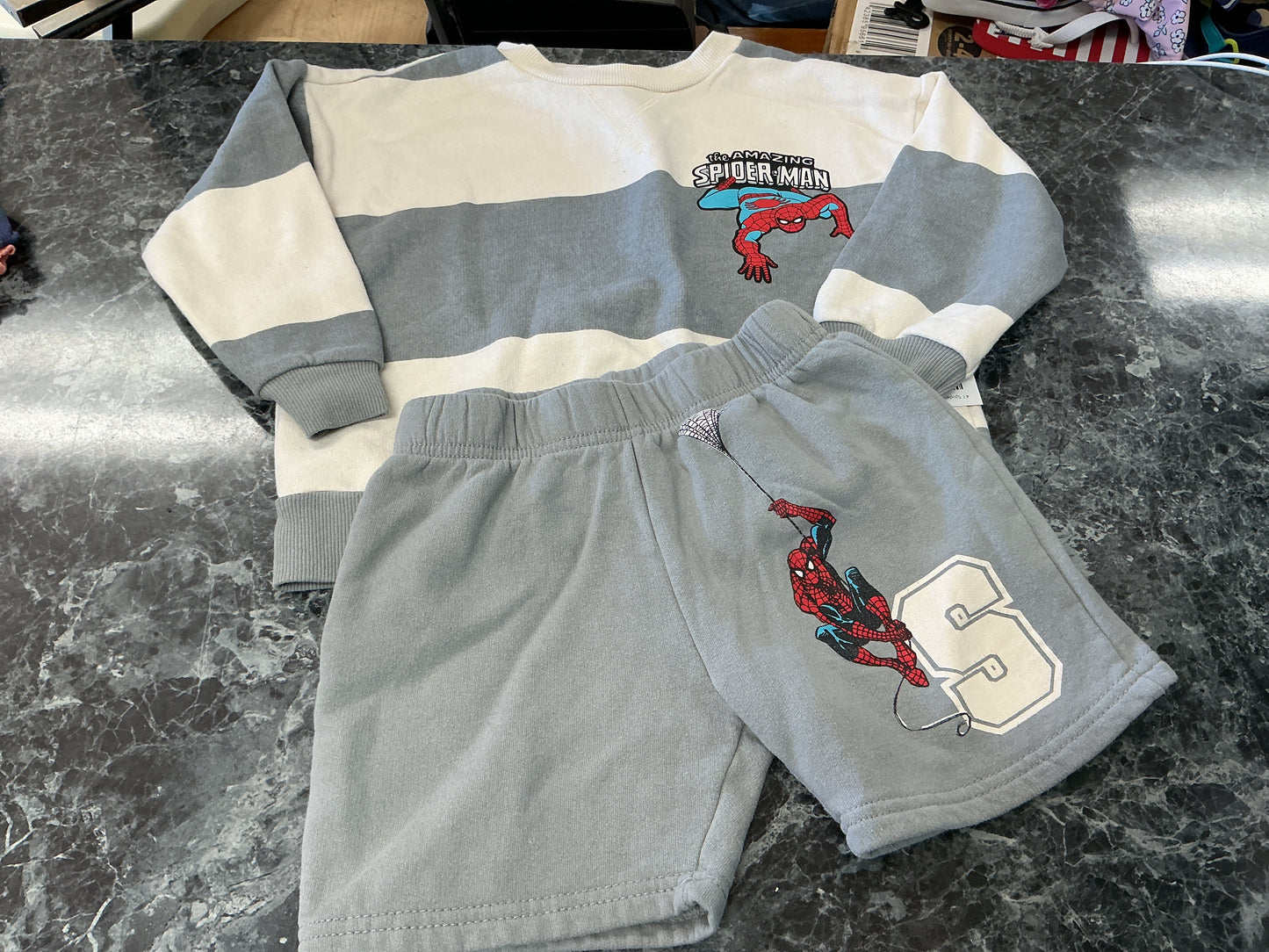4T Spiderman 2 Piece Cozy Shorts + Crewneck Set