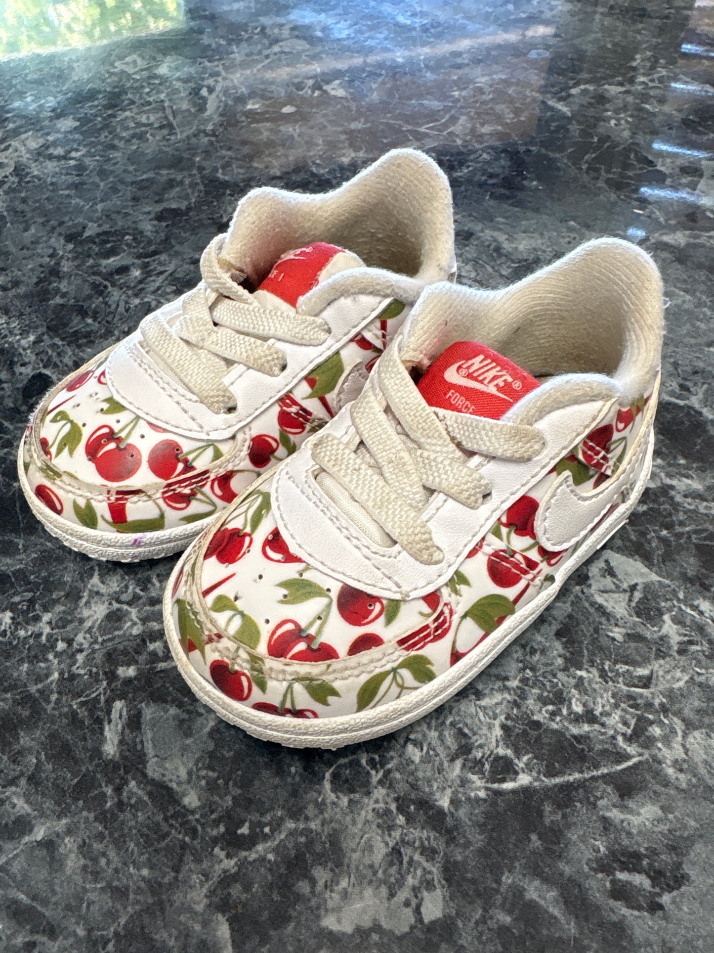 4c Nike Cherry Crib Shoes