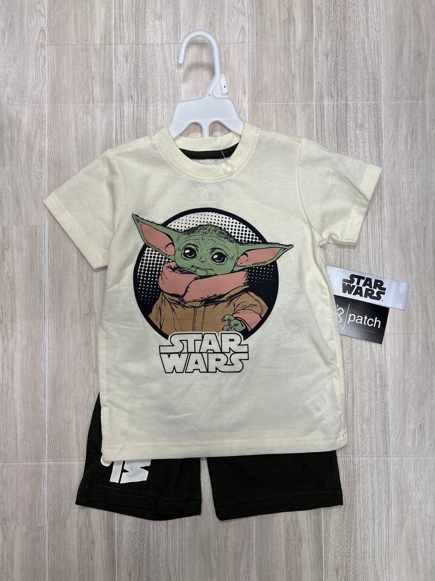 NWT 4T Star Wars Graphic Shirt + Shorts Set