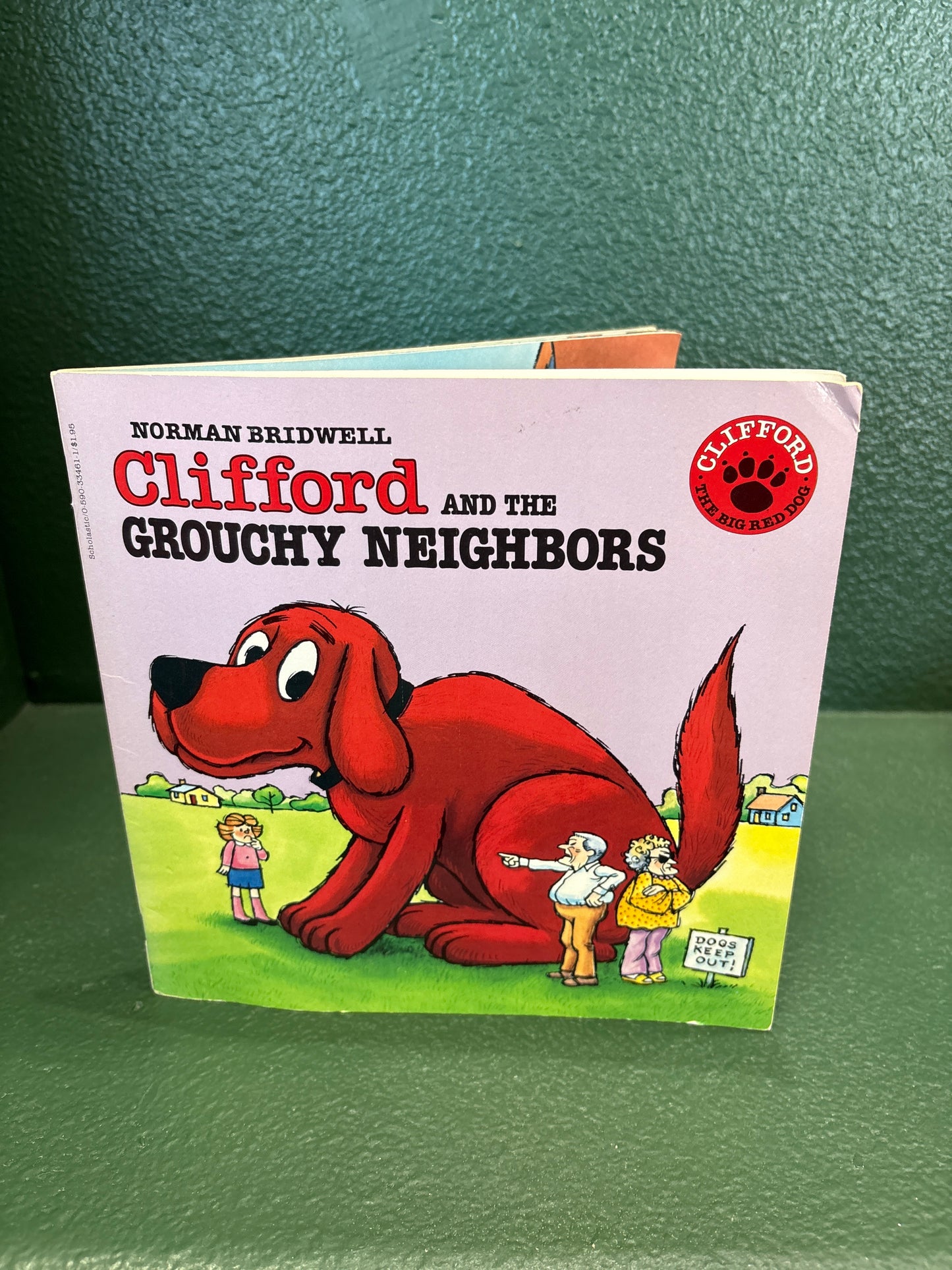 Vintage Book - Clifford and the Grouchy Neighbors