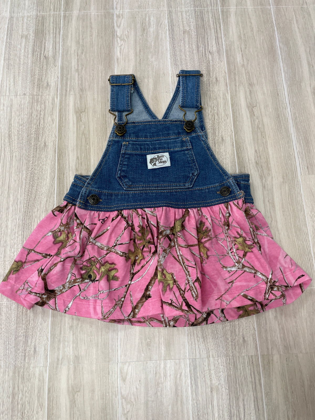 NWT 9m Denim/Pink Camo Bass Pro Shops Skirted Overall