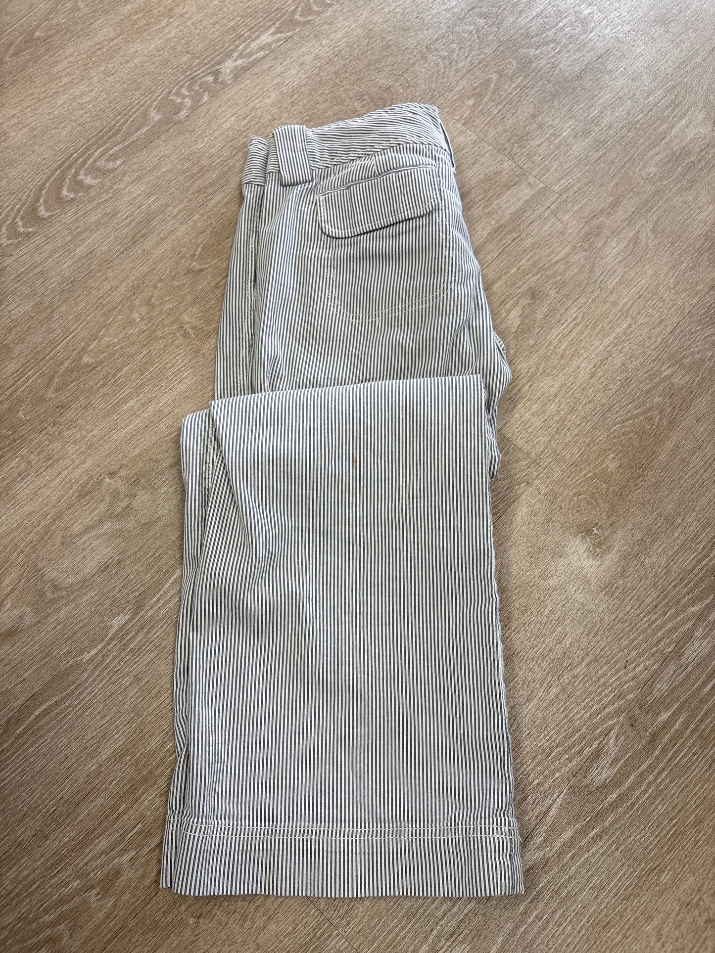 Womens 4 Ankle Flare Pinstripe Pants - Blemish