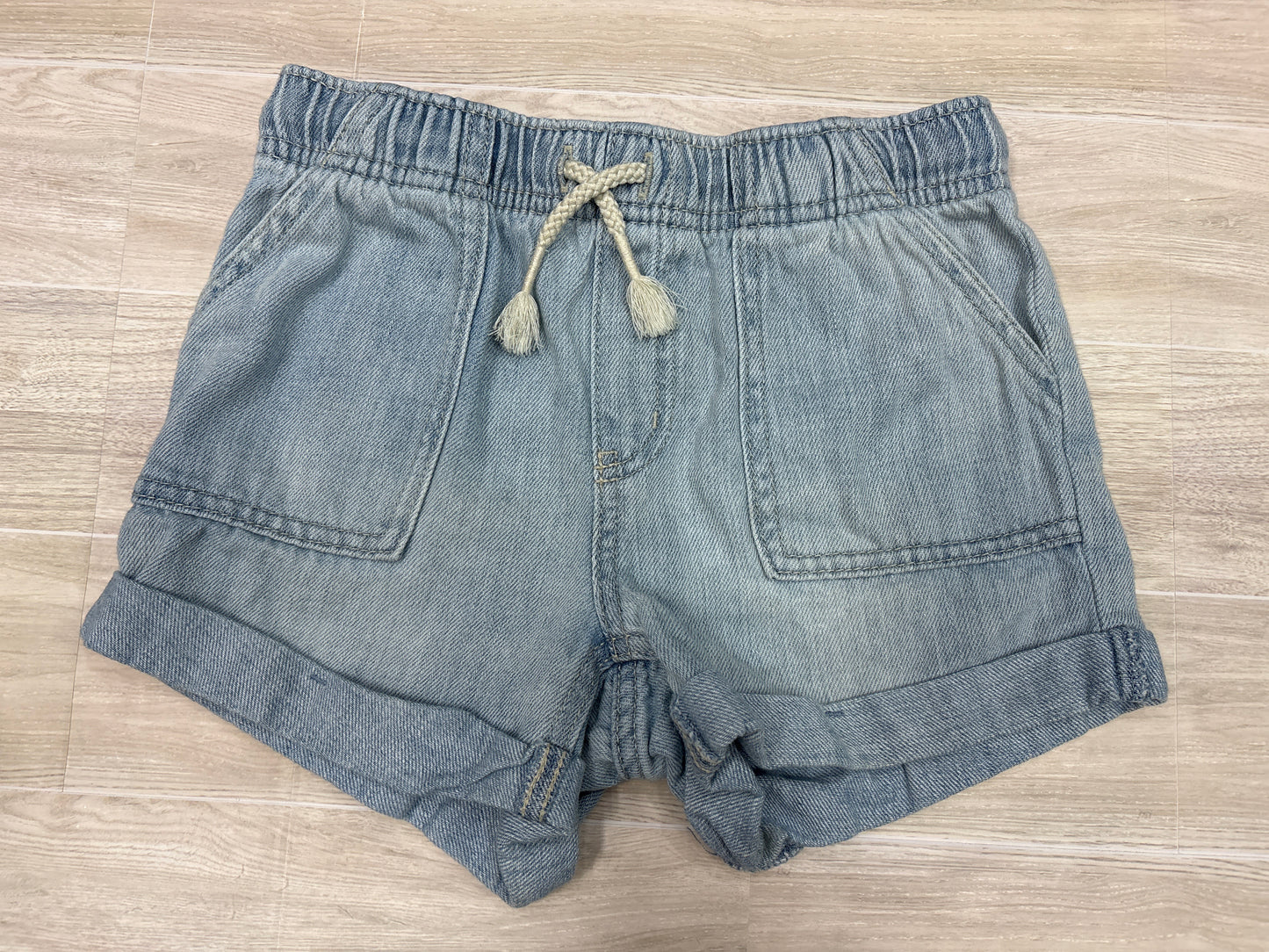 6/7 Light Wash Drawstring Shorts