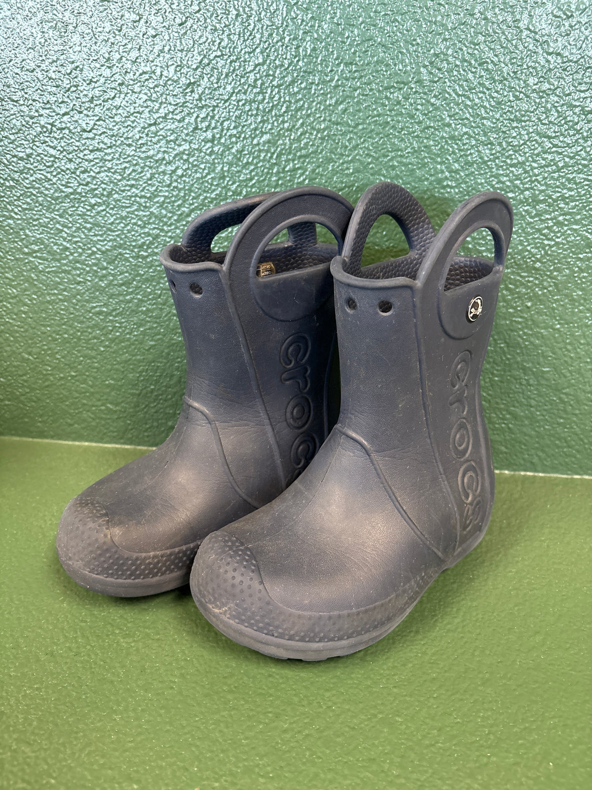 9c Navy Croc Rainboot - Blemish