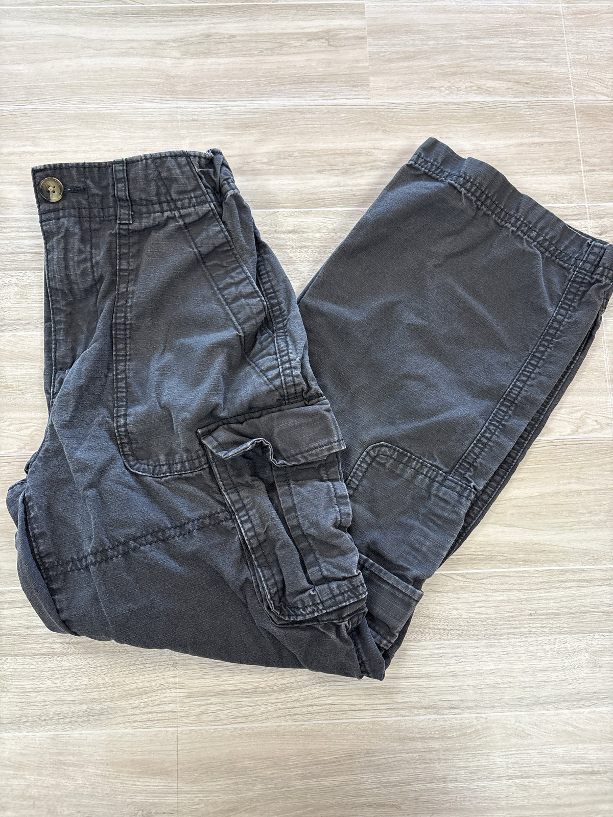 8 Baggy Charcoal Grey Cargo Pant