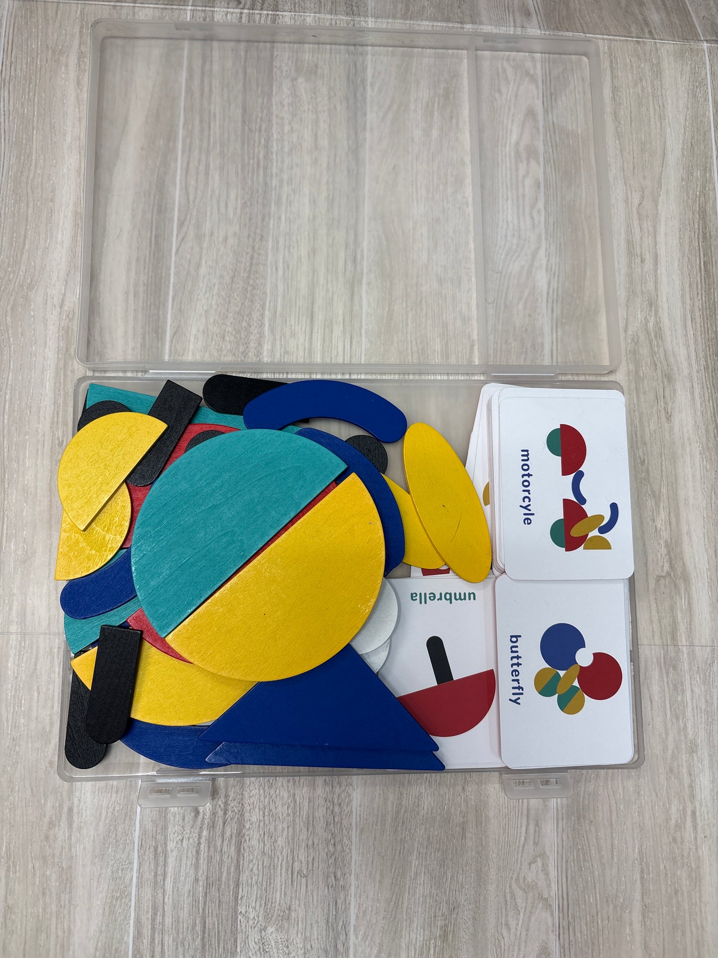 Toy - Shape Discovery Game