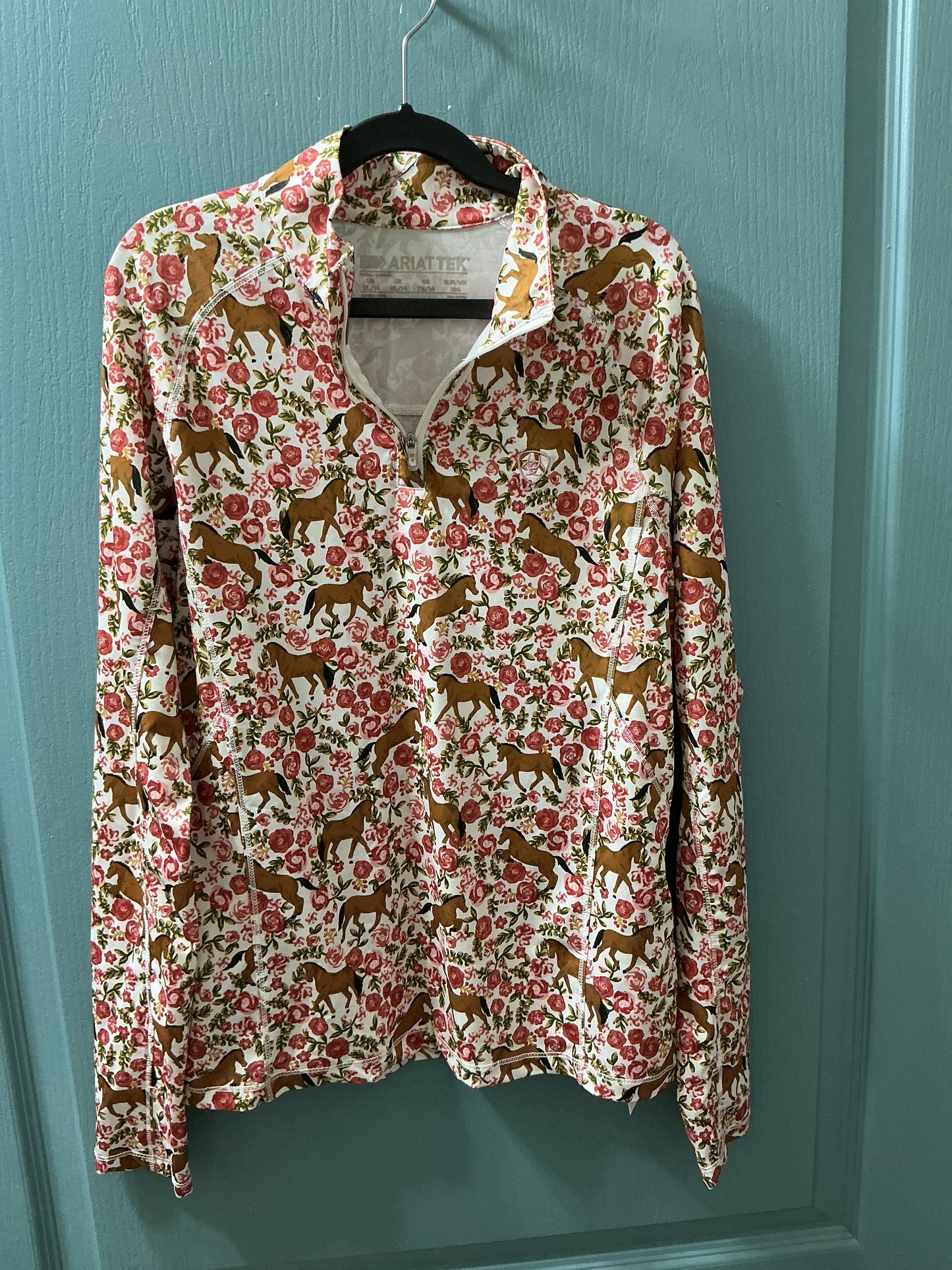 14 Ariat Tek Wildhorse Base Layer