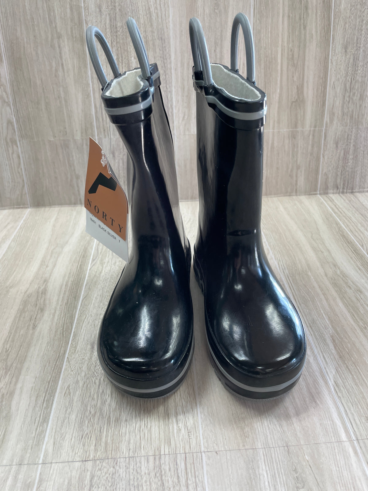 NEW - Rainboot - Black/Grey - 8c