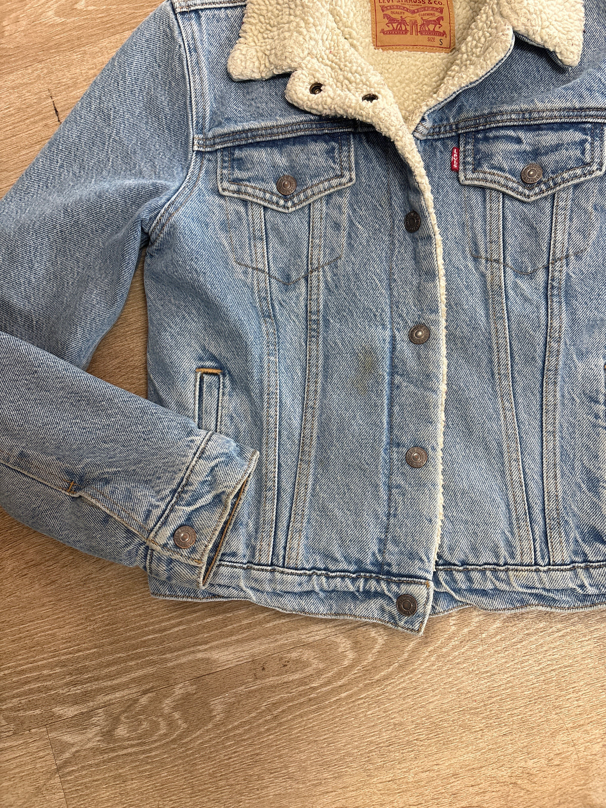 Womens Small Levis Fur Lined Denim Jacket - Blemish