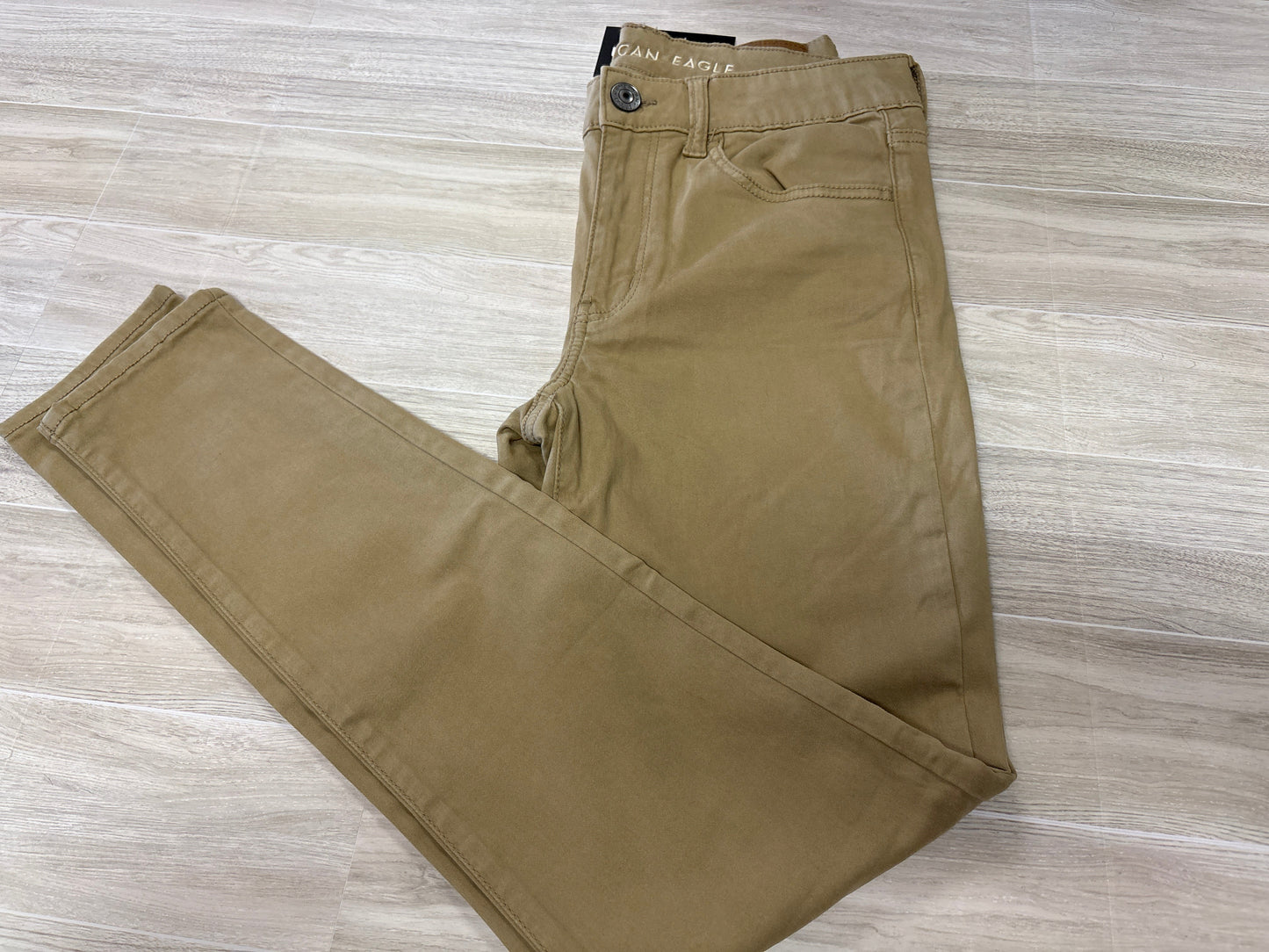 Womens 6 AE Khaki Jegging