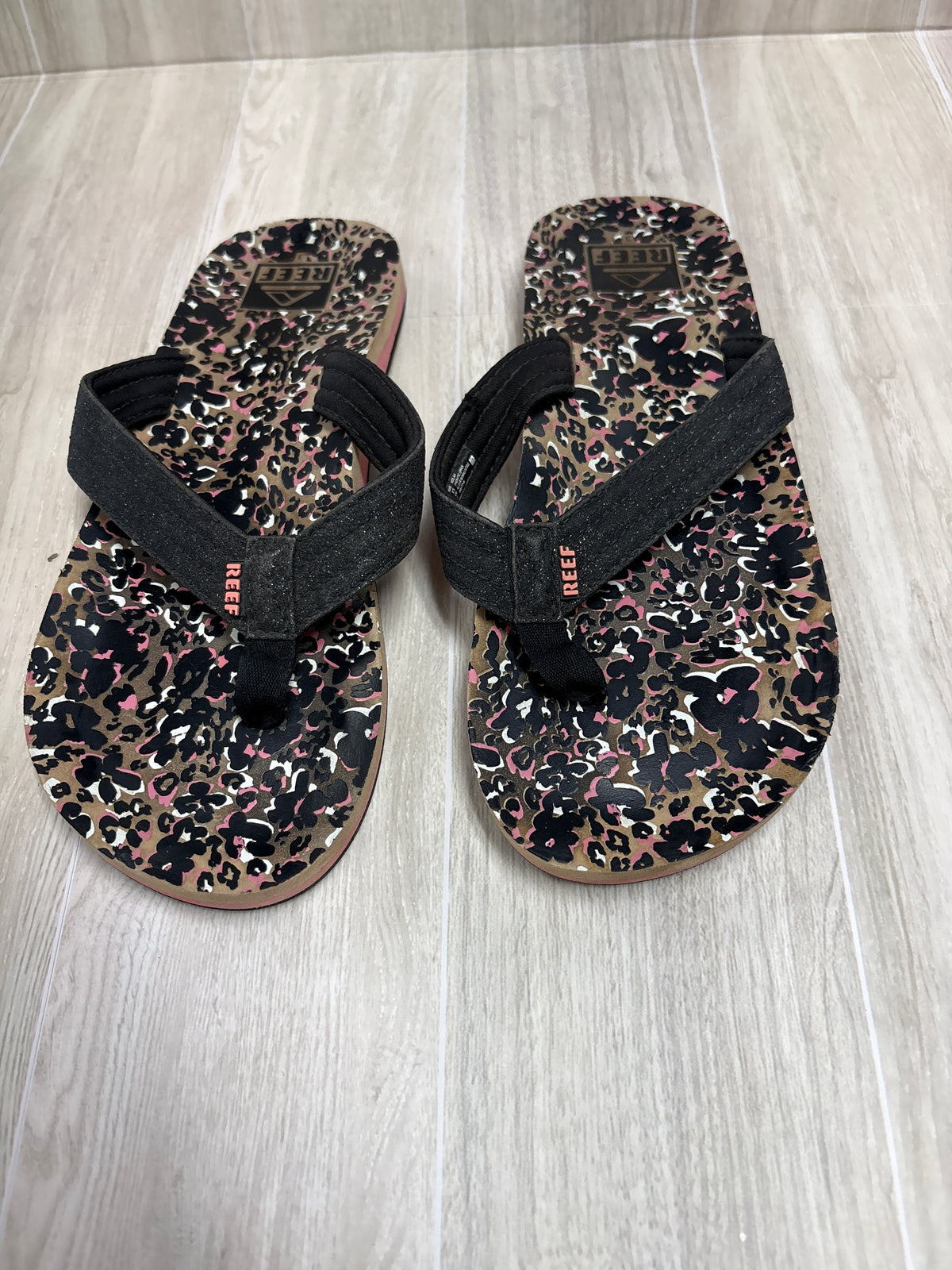 3y Reef Leopard Sandal