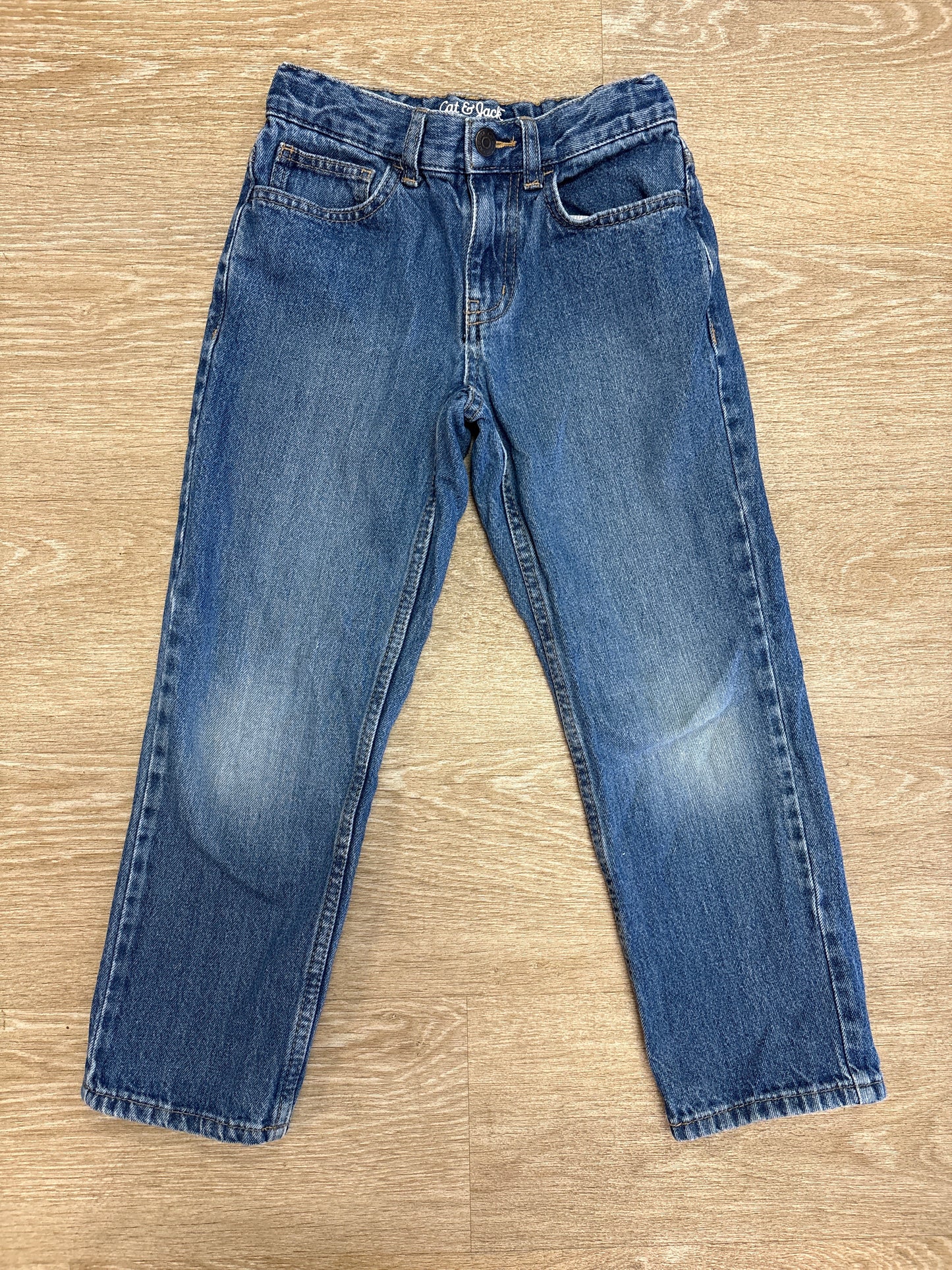 8 Medium Wash Relaxed Straight Denim