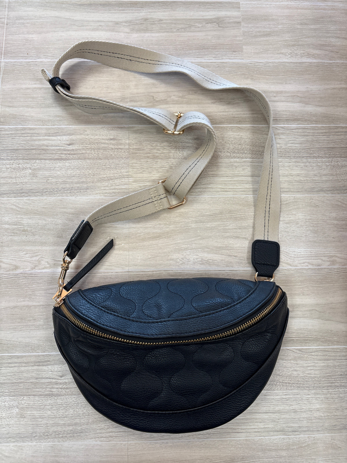 Black Crossbody Fanny Pack